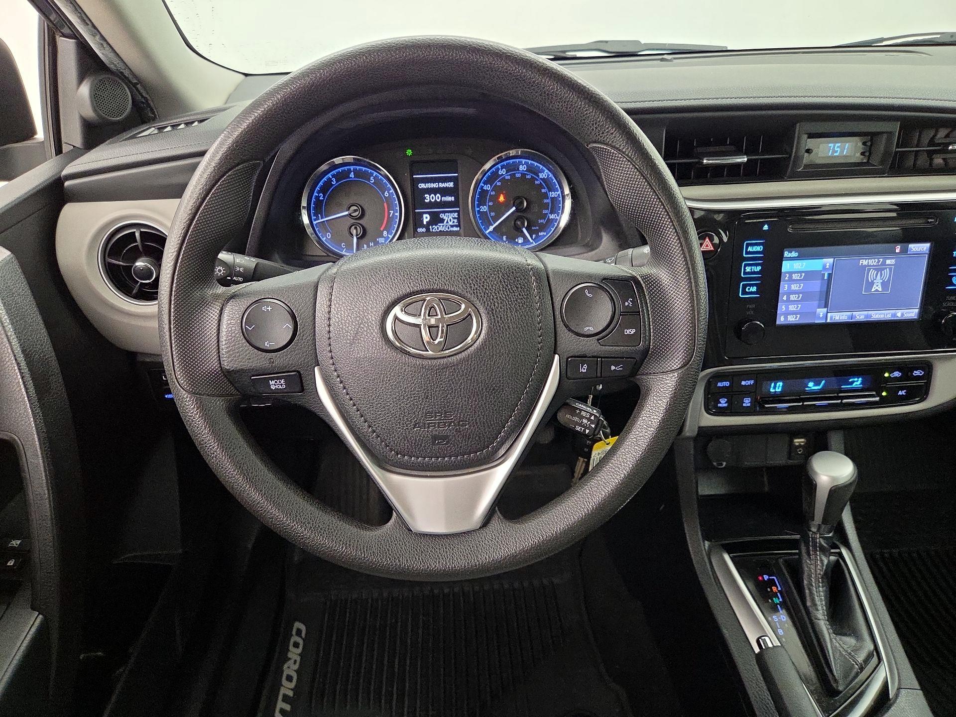 Thumbnail: 2019 Toyota Corolla - 10