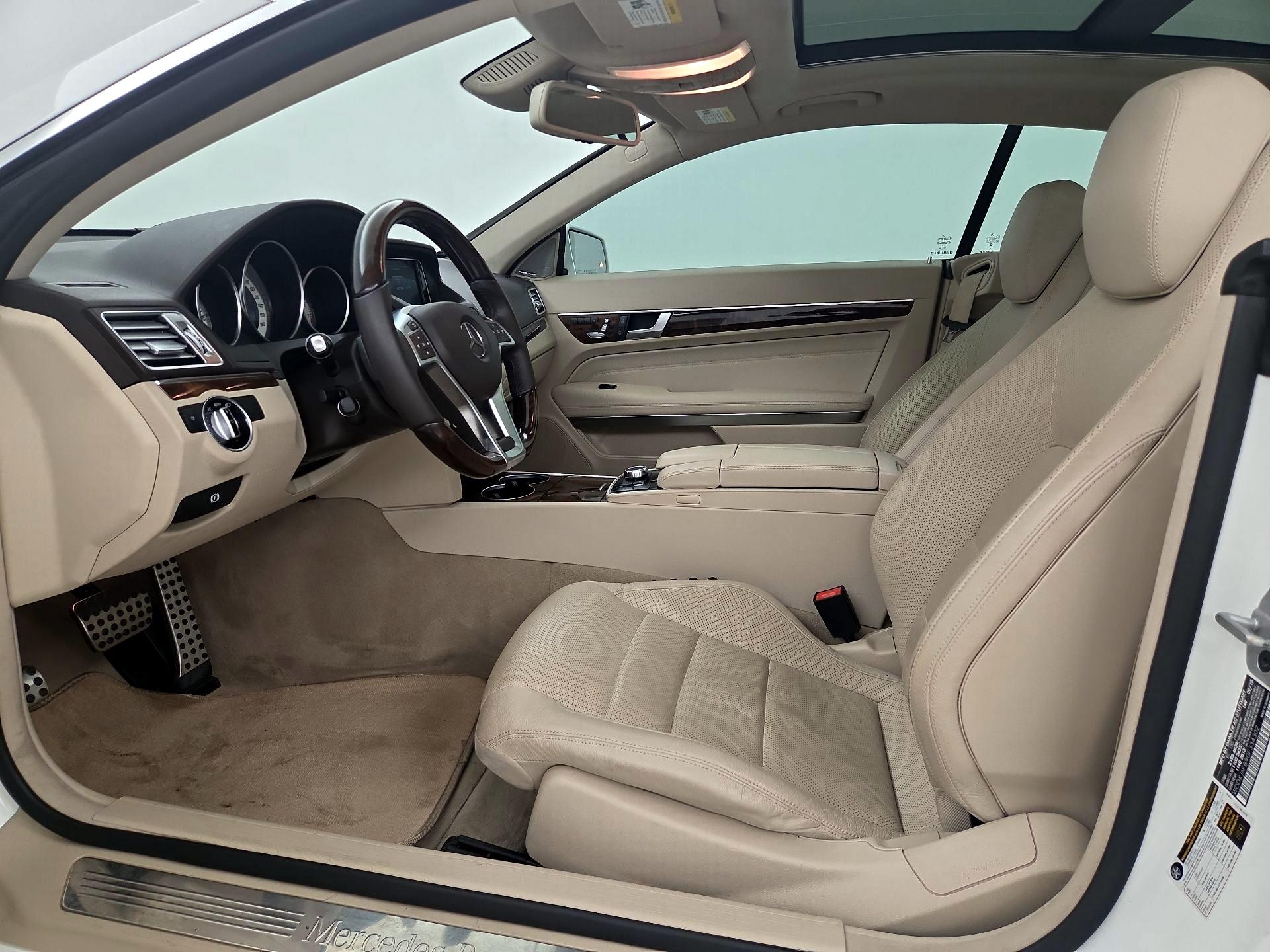 Thumbnail: 2016 Mercedes-Benz E-Class - 11