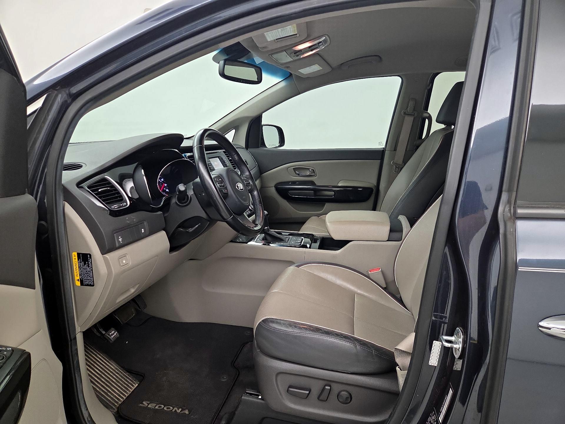 Thumbnail: 2016 Kia Sedona - 9