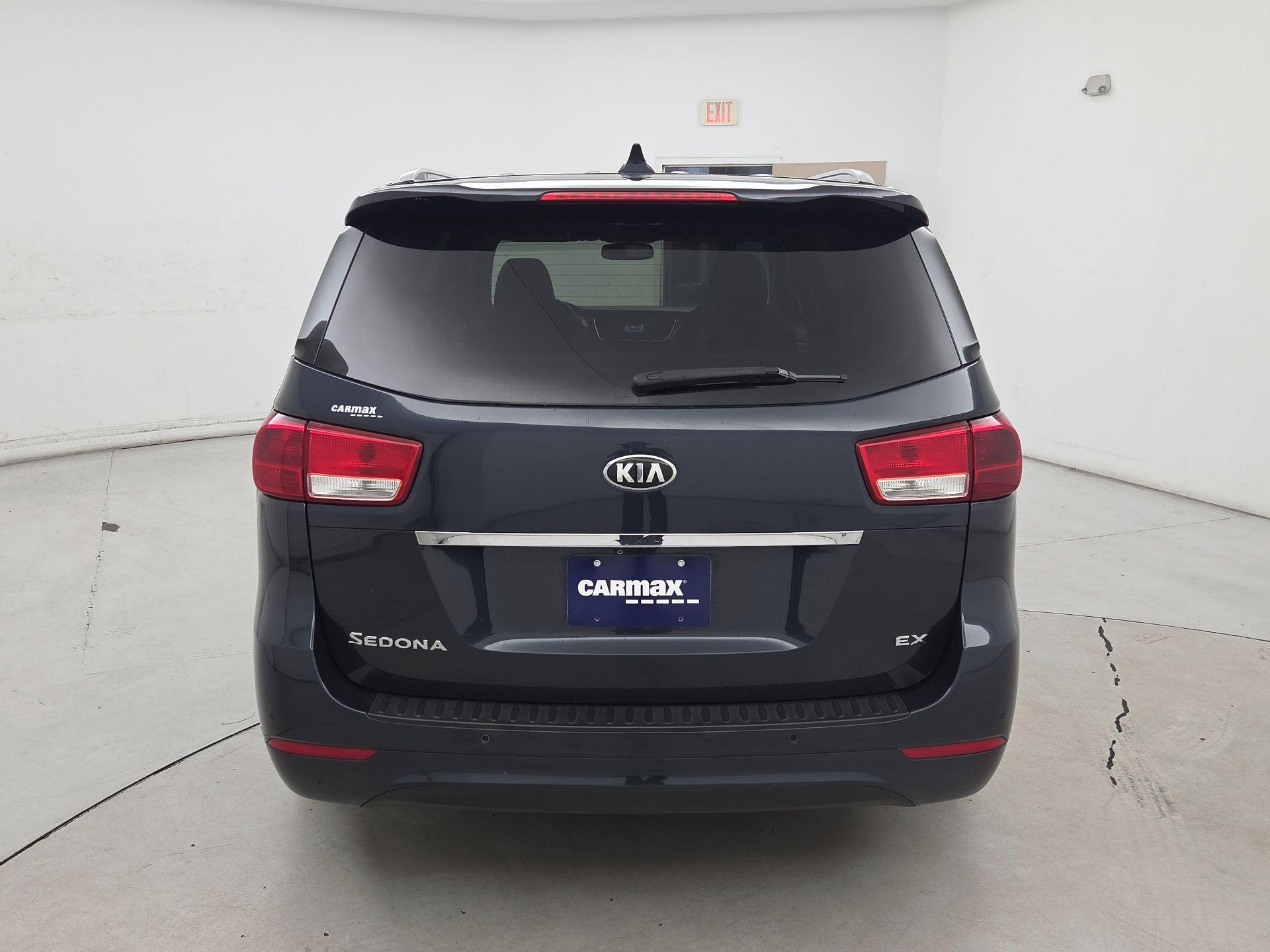 Thumbnail: 2016 Kia Sedona - 6