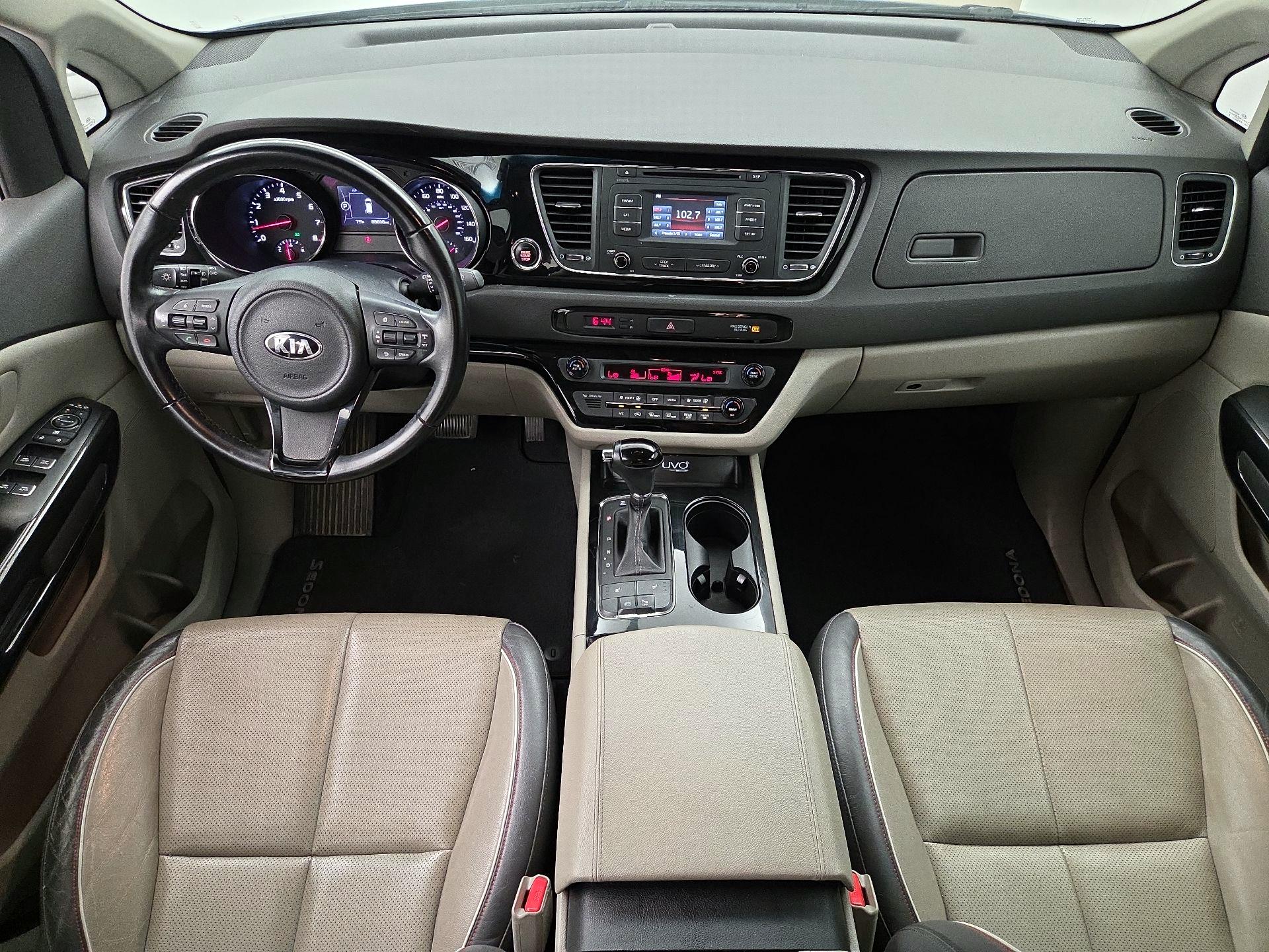 Thumbnail: 2016 Kia Sedona - 8