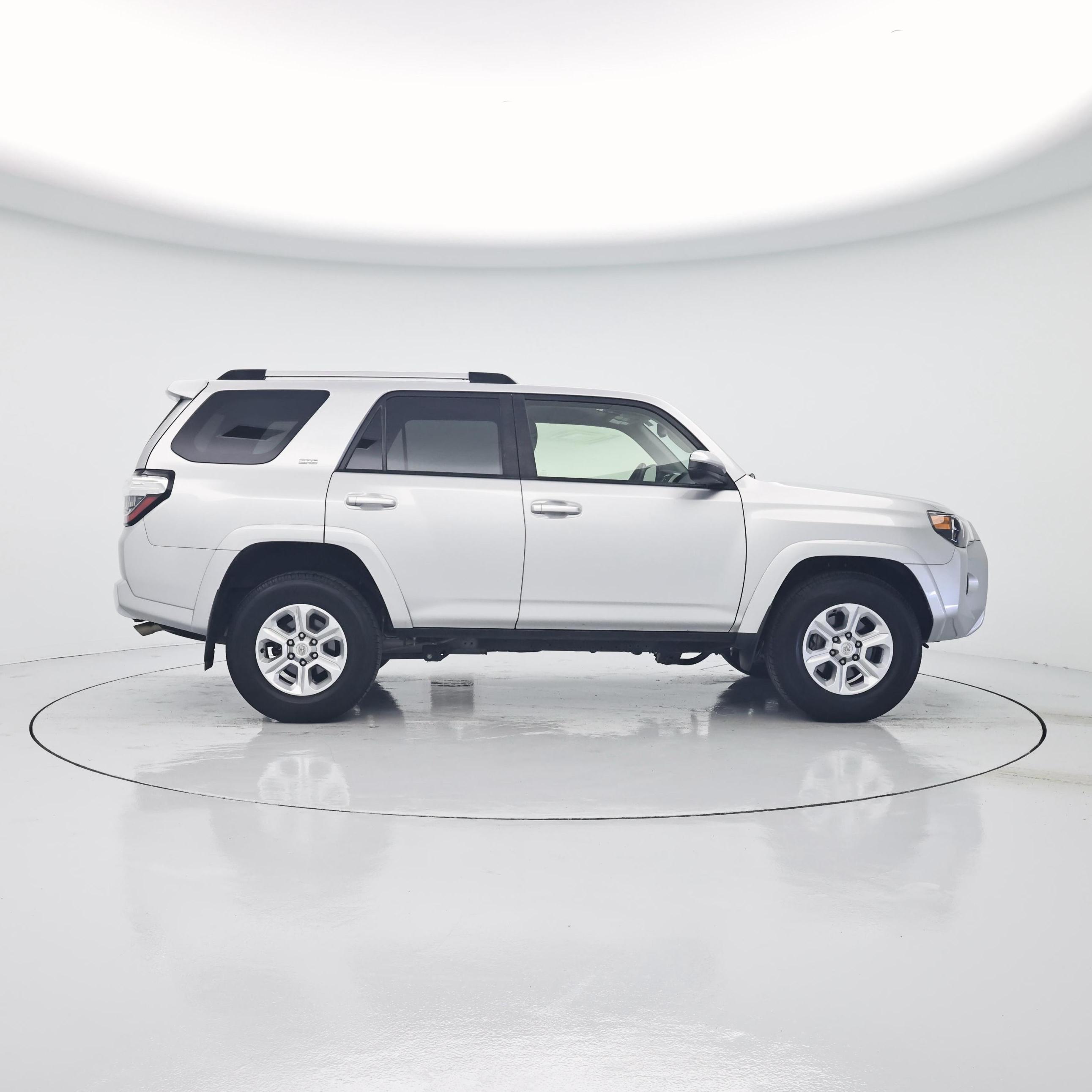 Thumbnail: 2023 Toyota 4Runner - 7