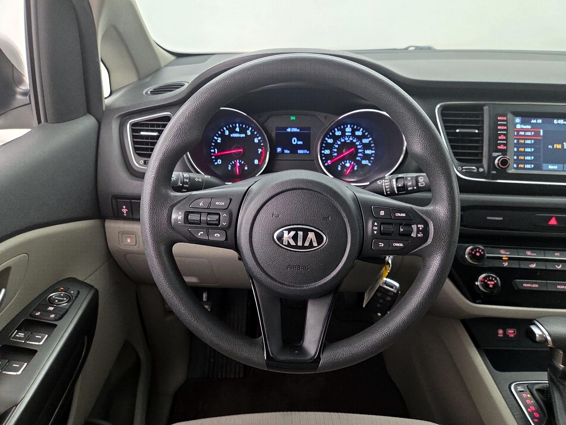 Thumbnail: 2019 Kia Sedona - 10