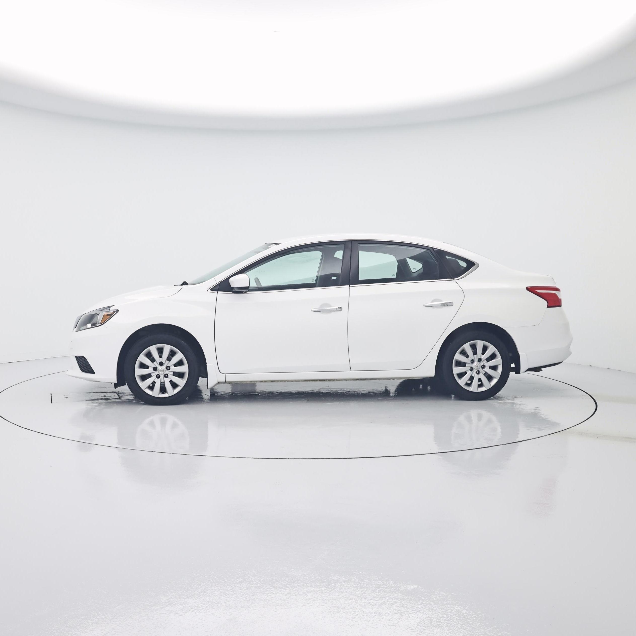 Thumbnail: 2019 Nissan Sentra - 3