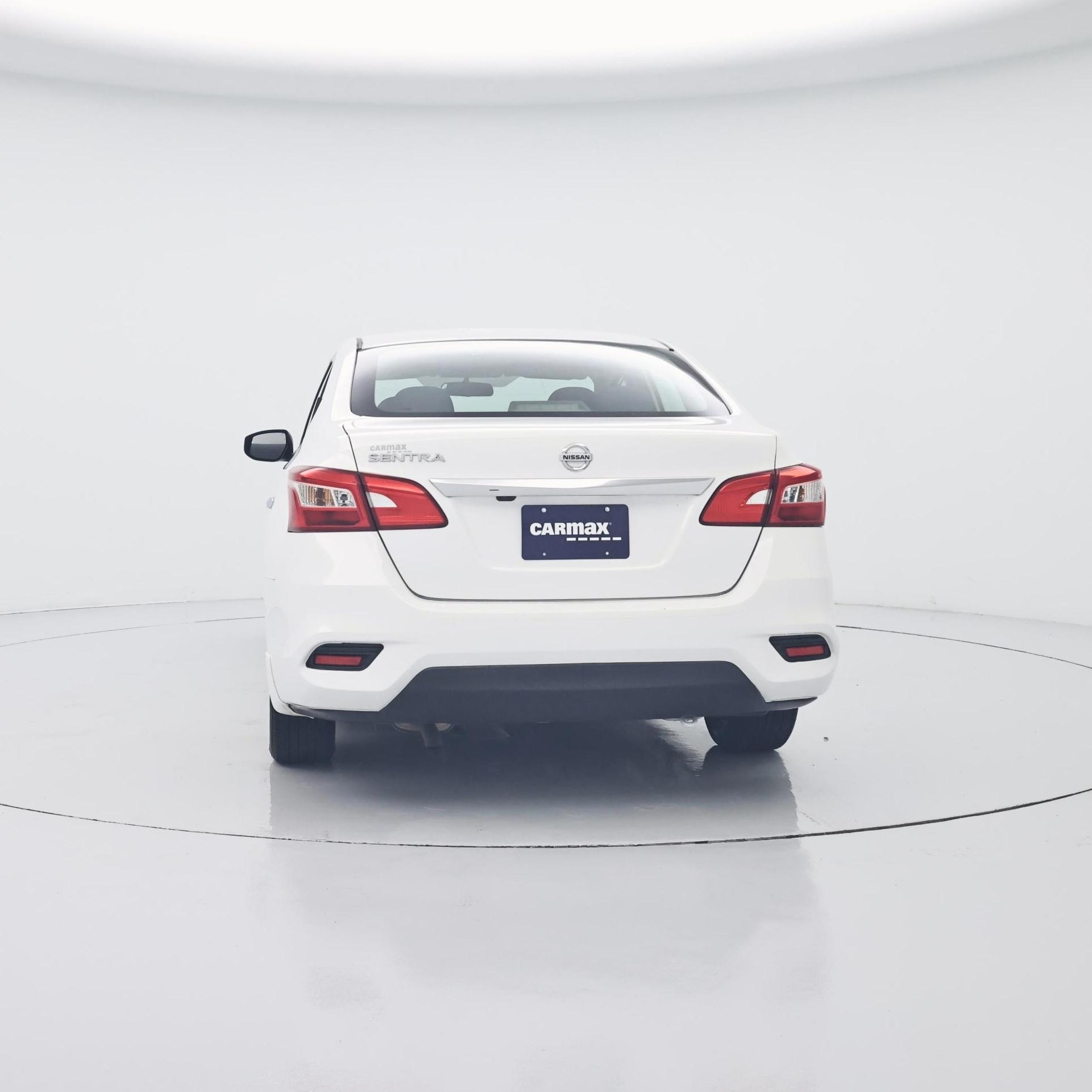 Thumbnail: 2019 Nissan Sentra - 6