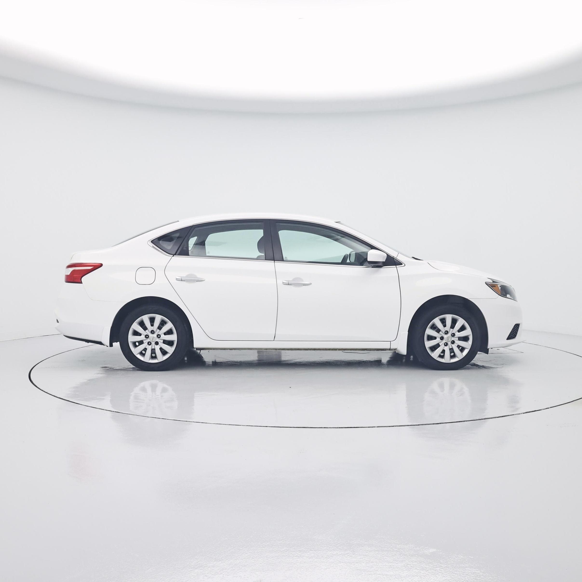 Thumbnail: 2019 Nissan Sentra - 7