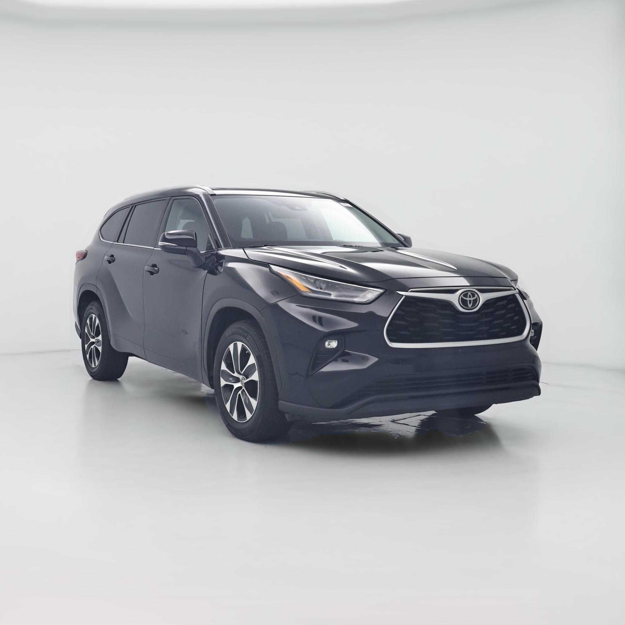 Thumbnail: 2022 Toyota Highlander - 1
