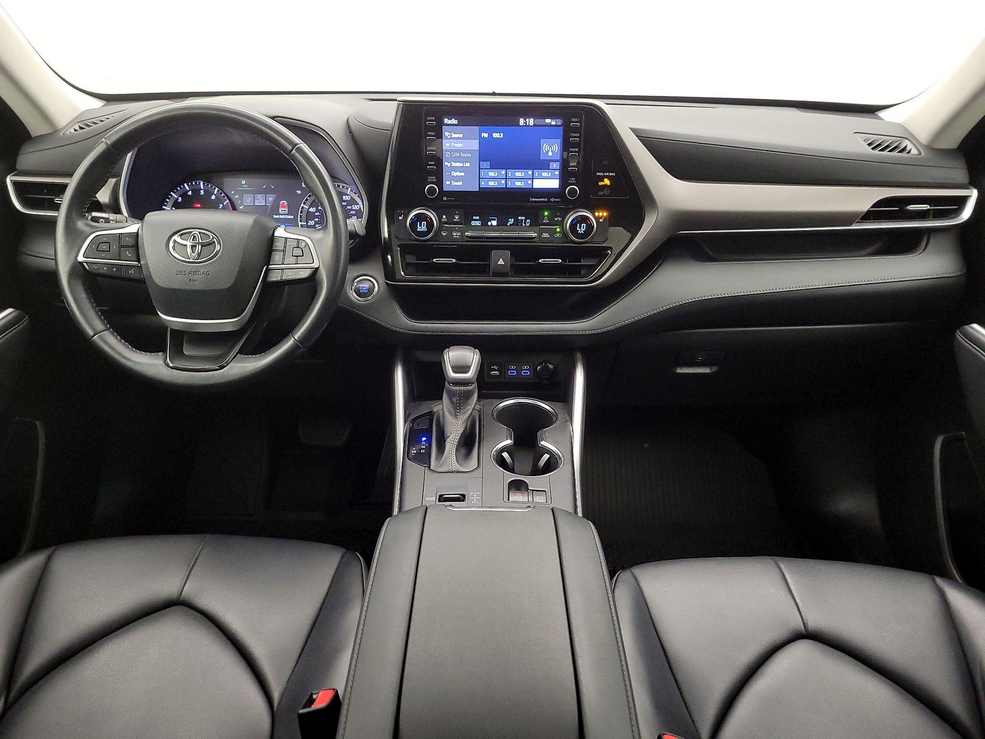 Thumbnail: 2022 Toyota Highlander - 9