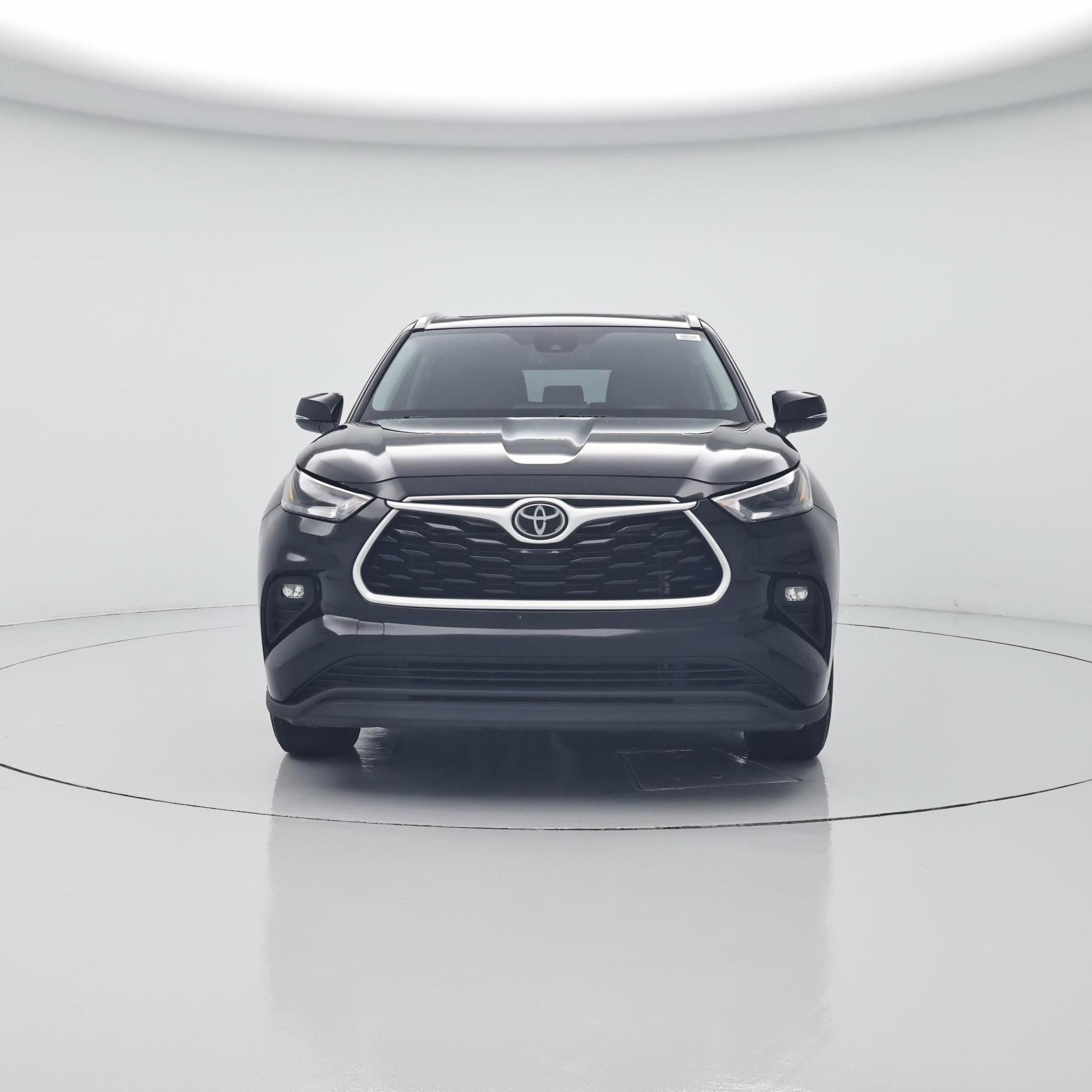 Thumbnail: 2022 Toyota Highlander - 5