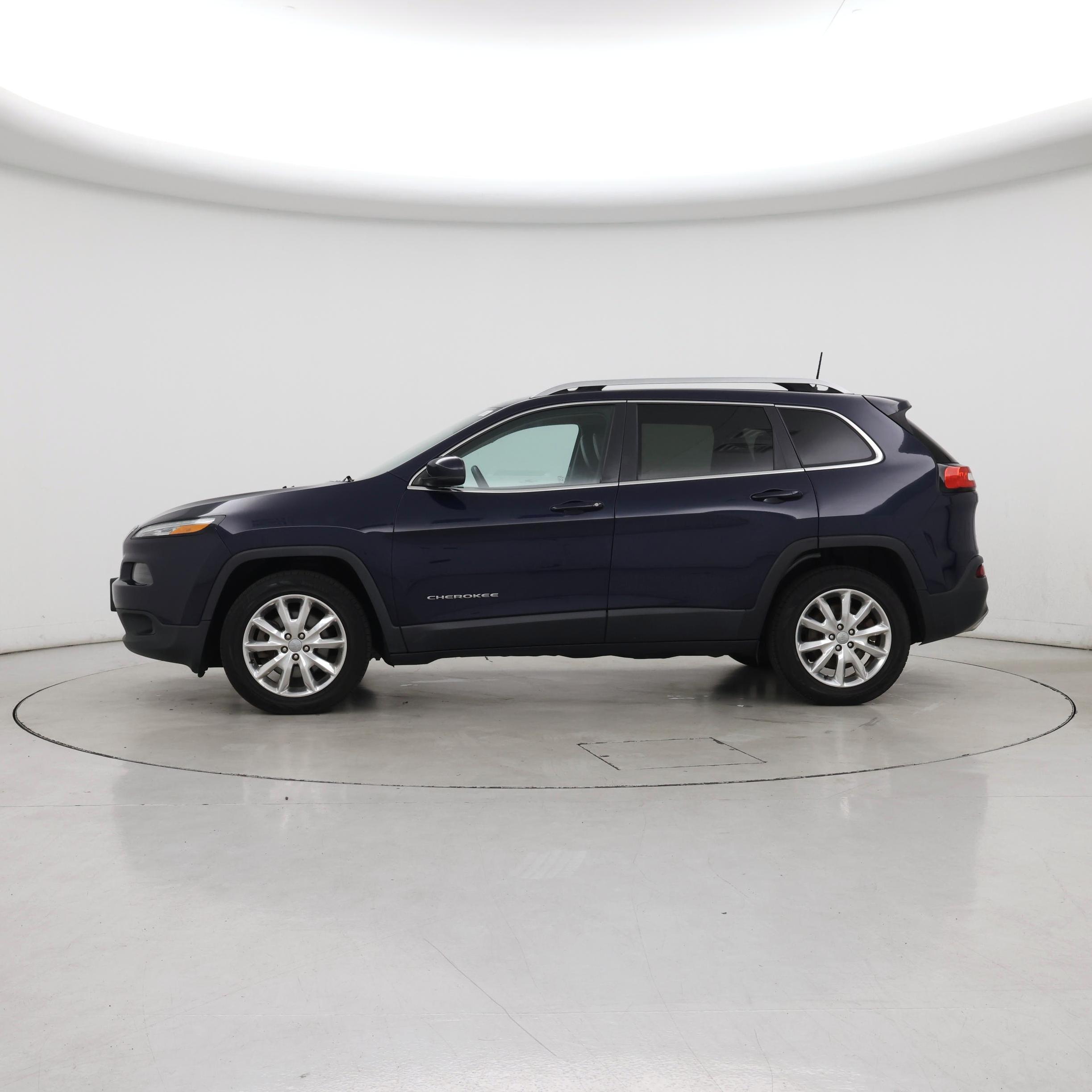 Thumbnail: 2016 Jeep Cherokee - 3