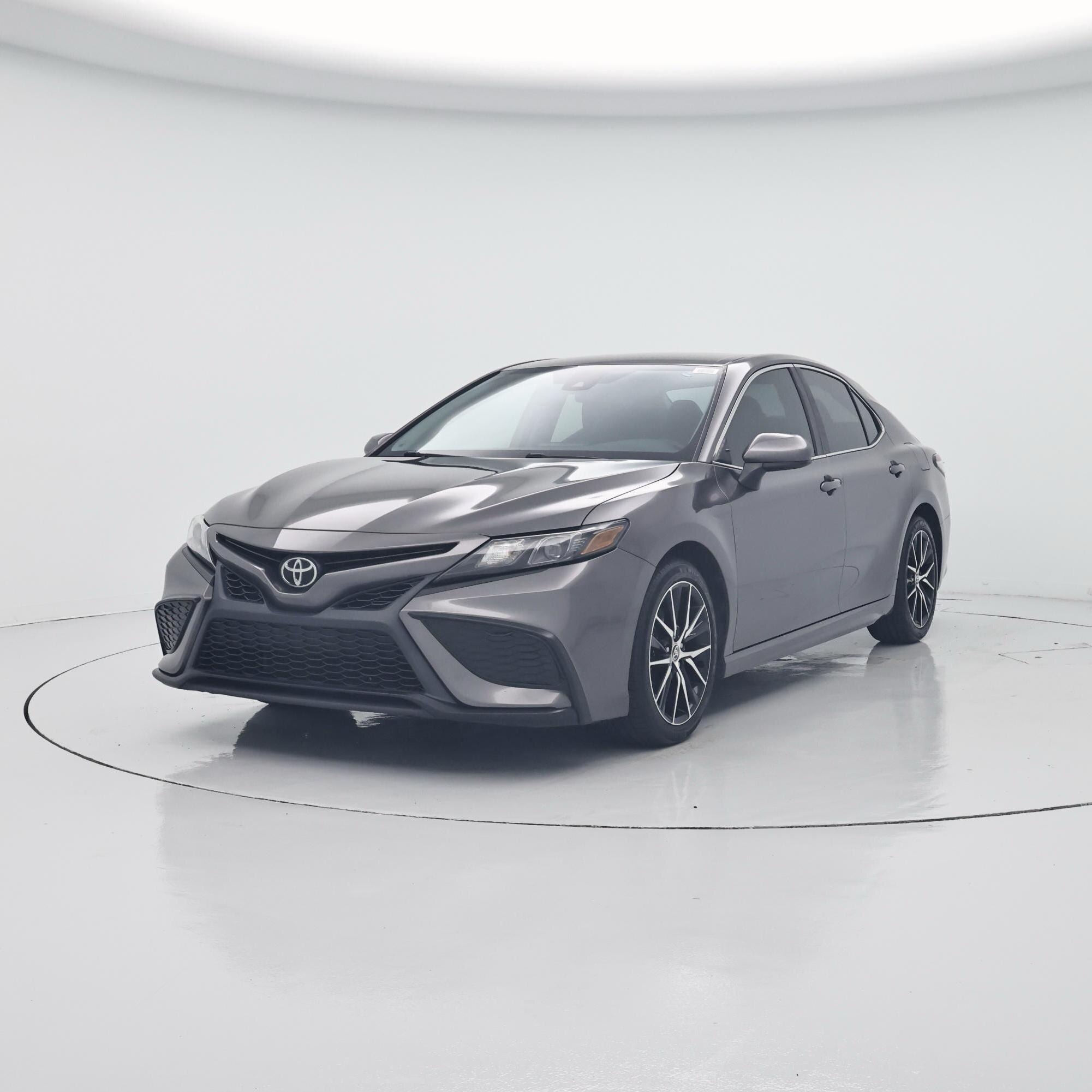 Thumbnail: 2021 Toyota Camry - 4