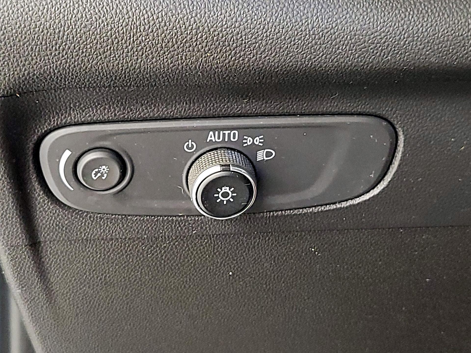 Thumbnail: 2021 Buick Envision - 13