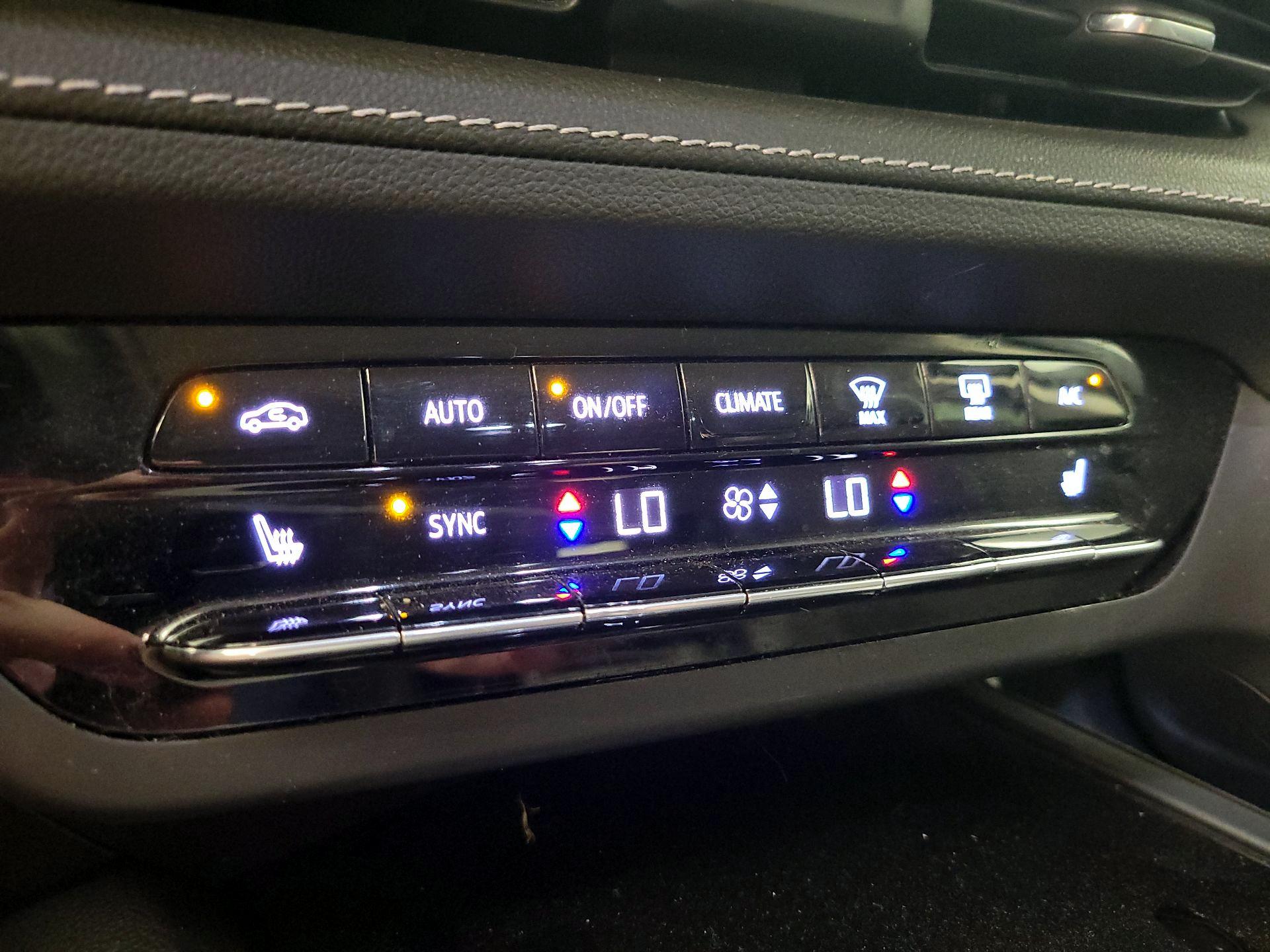Thumbnail: 2021 Buick Envision - 16