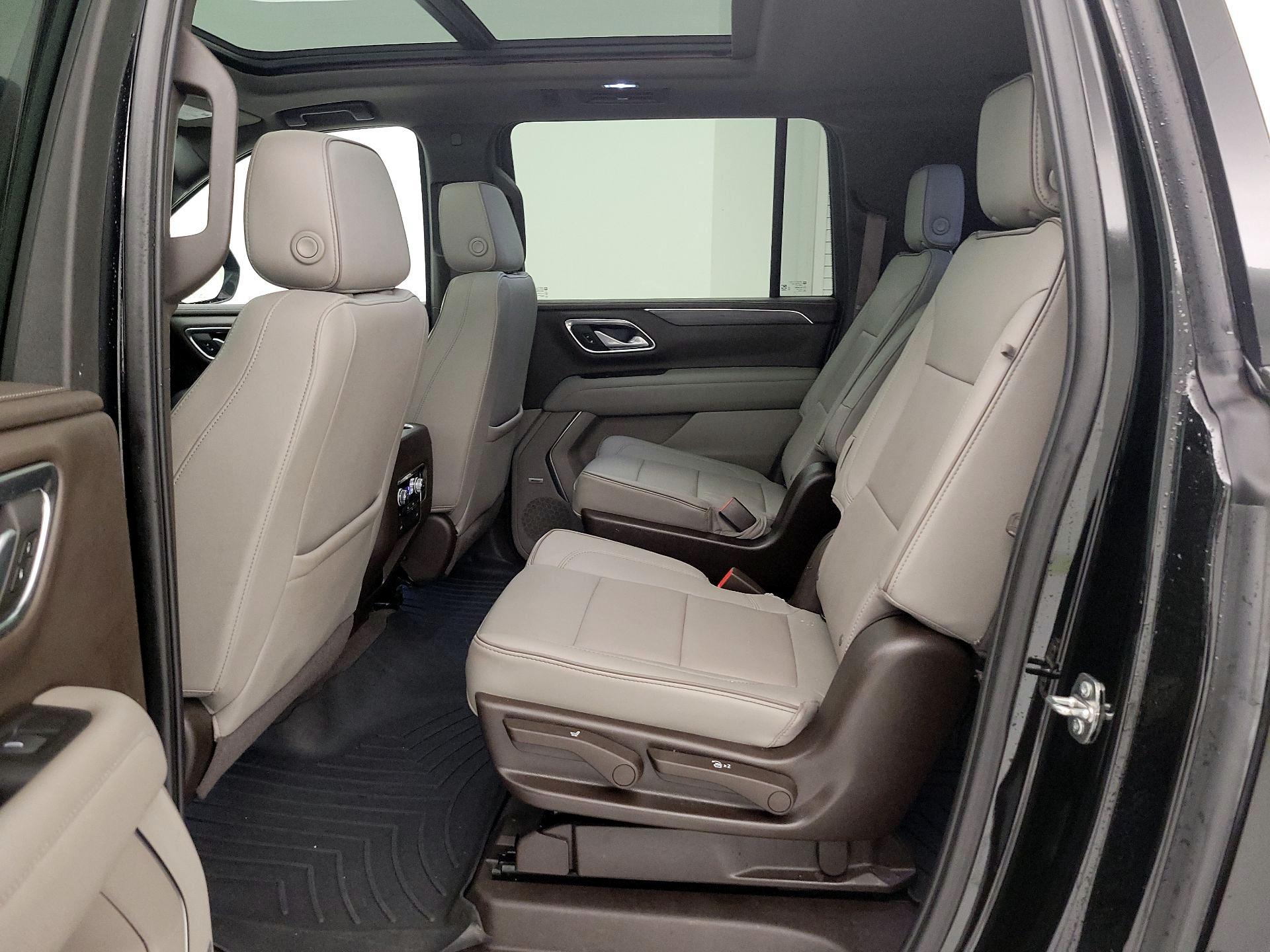 Thumbnail: 2022 GMC Yukon XL - 20