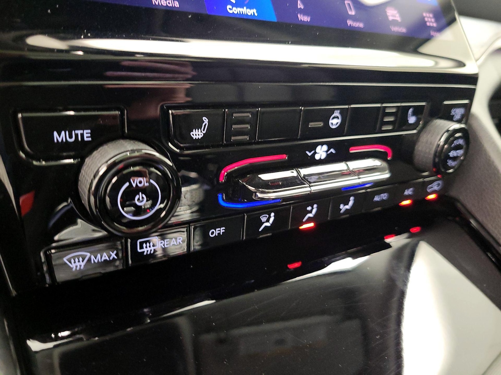 2023 Jeep Grand Cherokee Limited - Photo 18