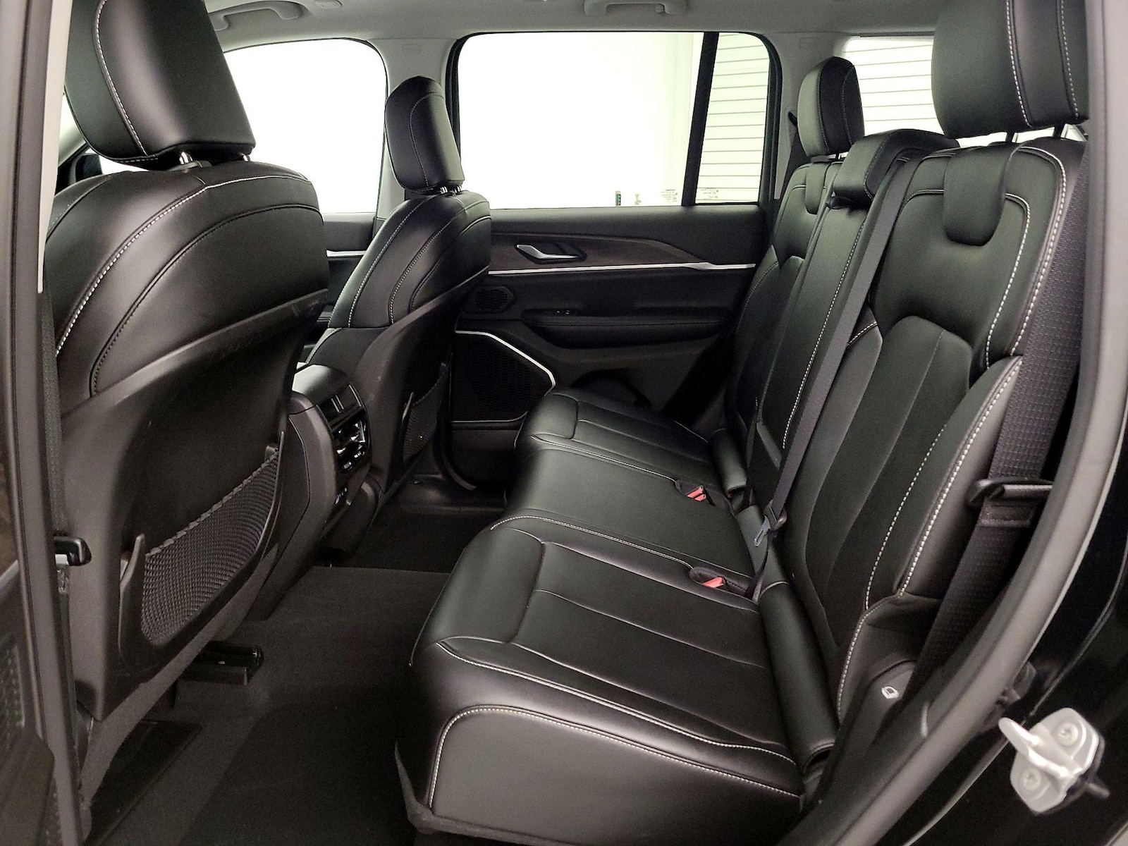 2023 Jeep Grand Cherokee Limited - Photo 22