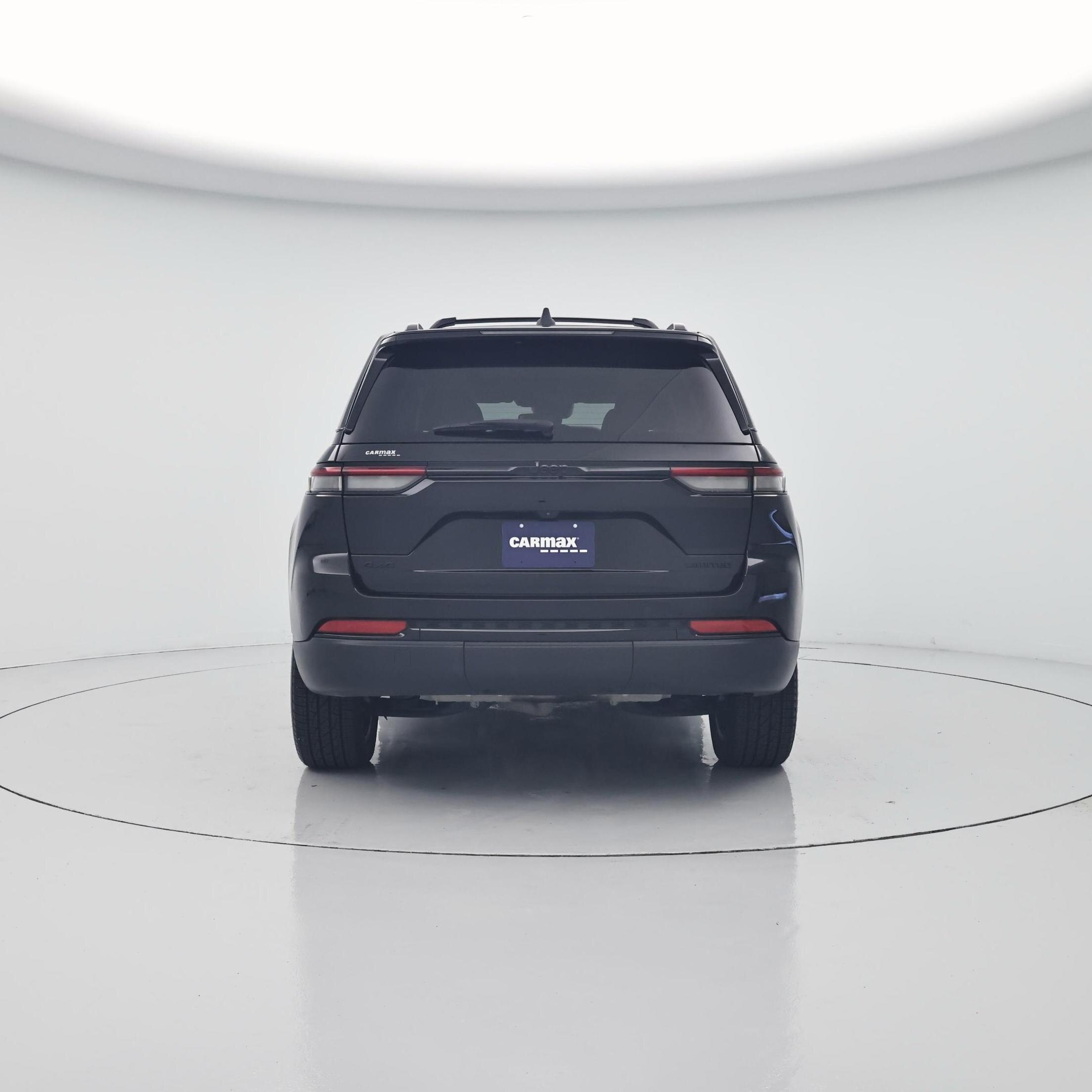 Thumbnail: 2023 Jeep Grand Cherokee - 6
