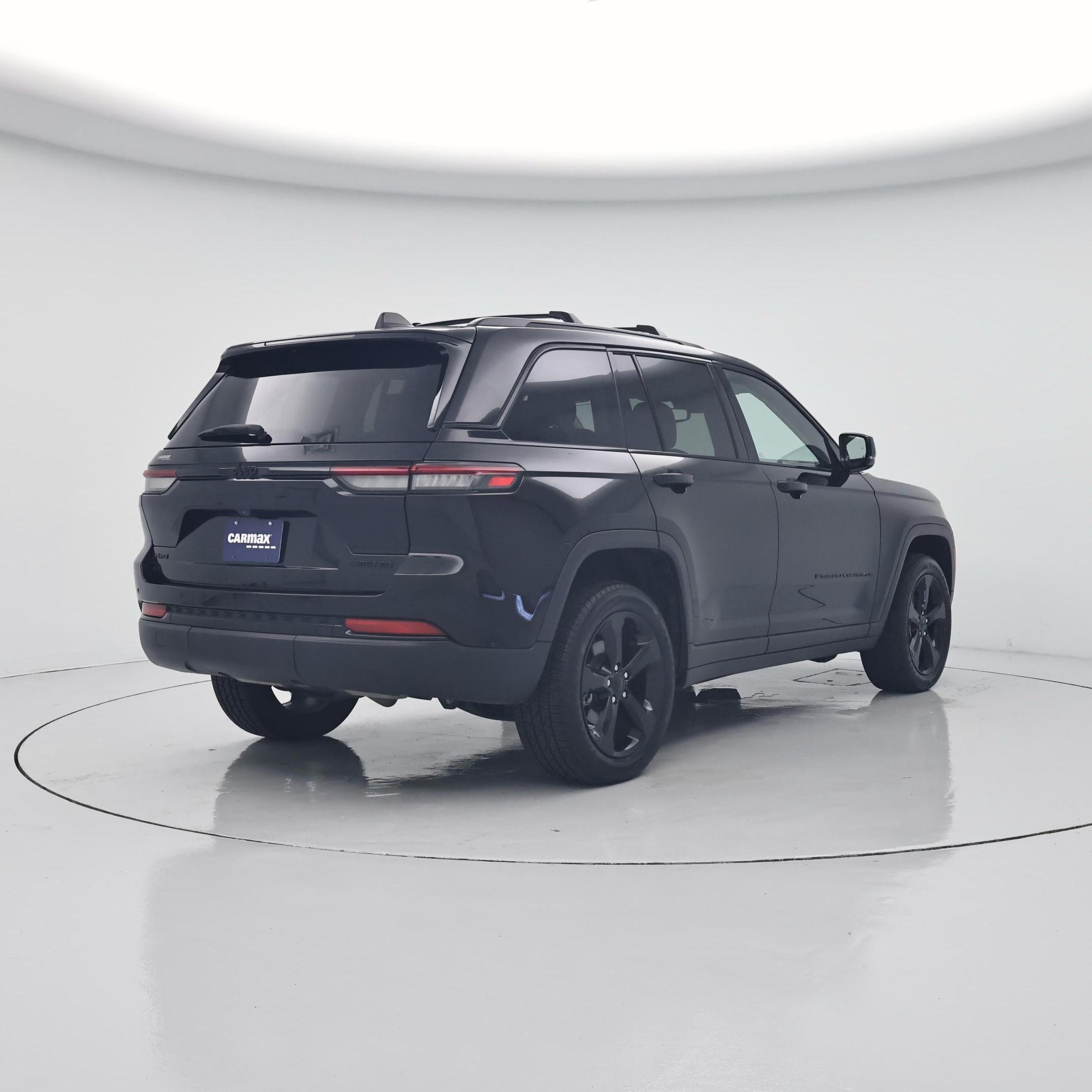 Thumbnail: 2023 Jeep Grand Cherokee - 8
