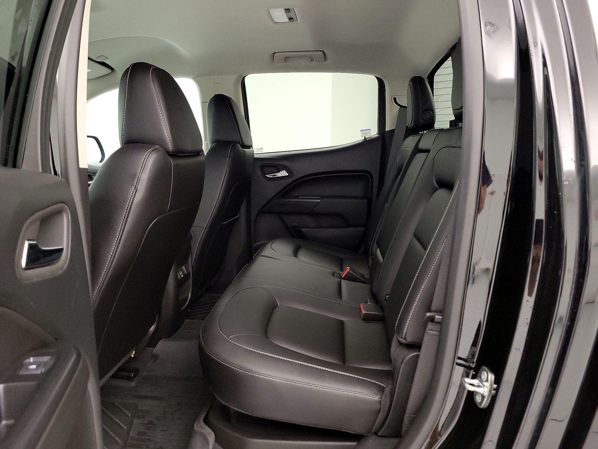 Thumbnail: 2022 Chevrolet Colorado - 20