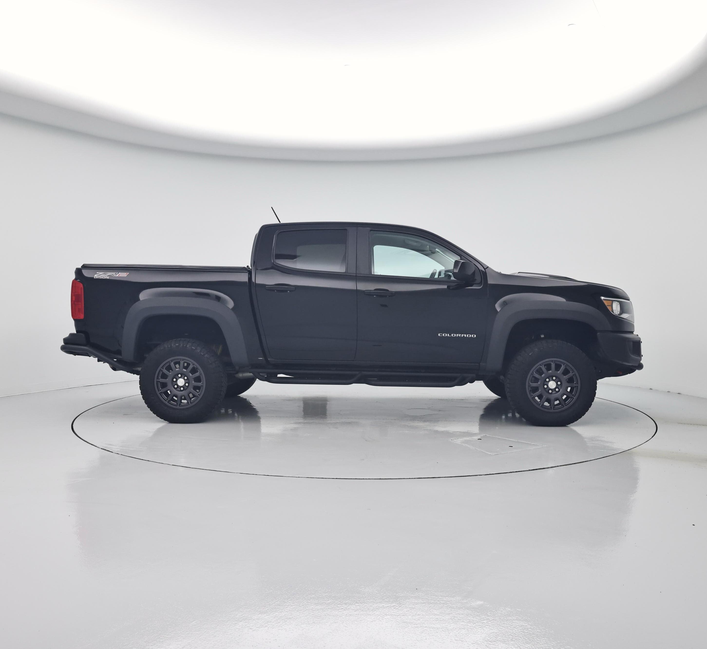 Thumbnail: 2022 Chevrolet Colorado - 7