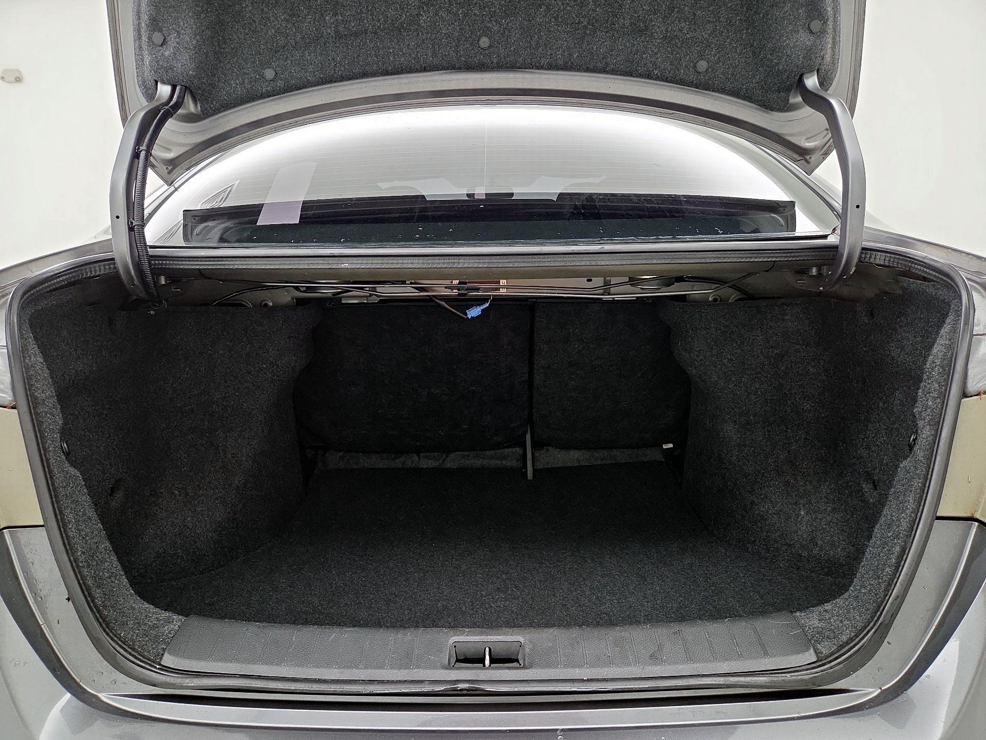 Thumbnail: 2015 Nissan Sentra - 20