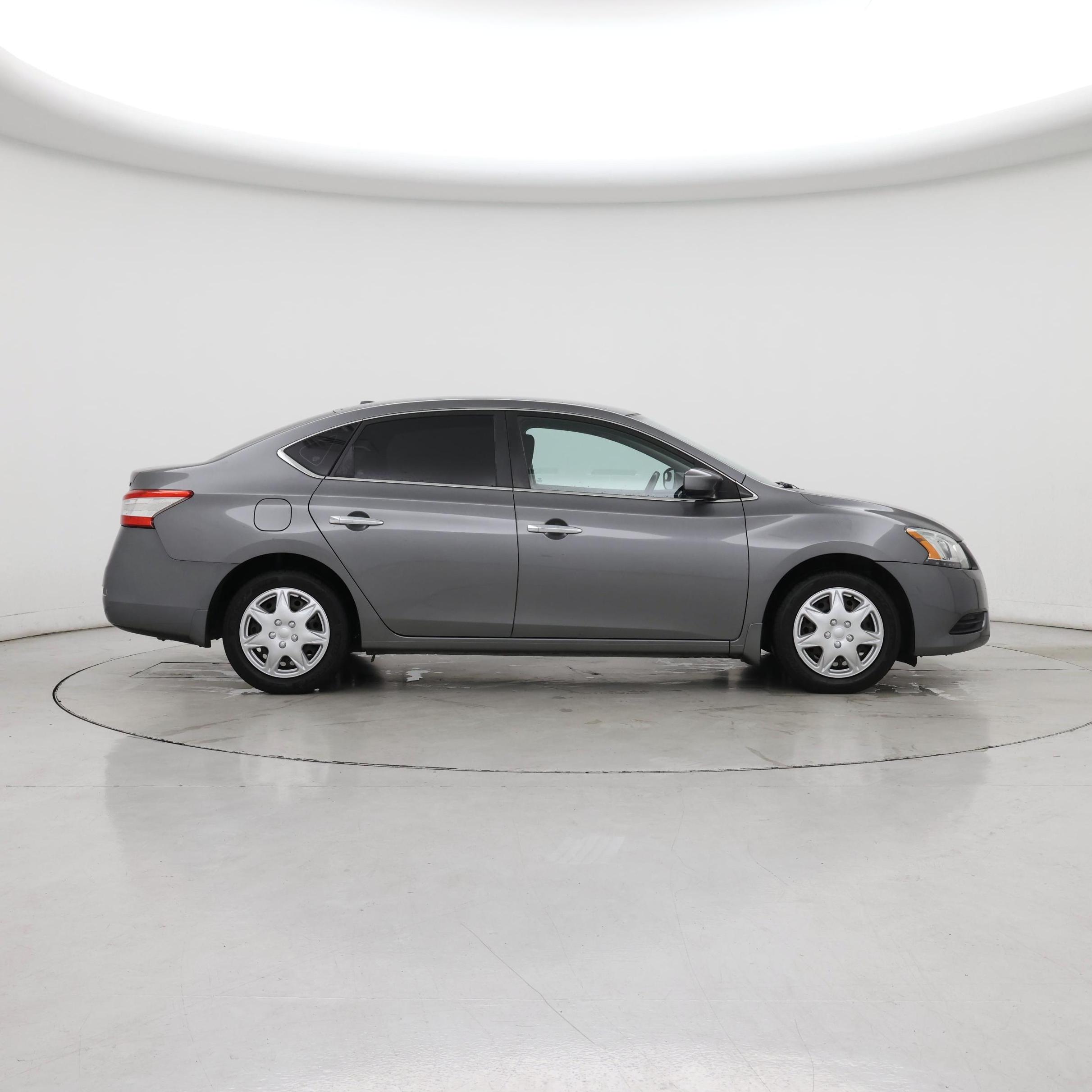Thumbnail: 2015 Nissan Sentra - 7