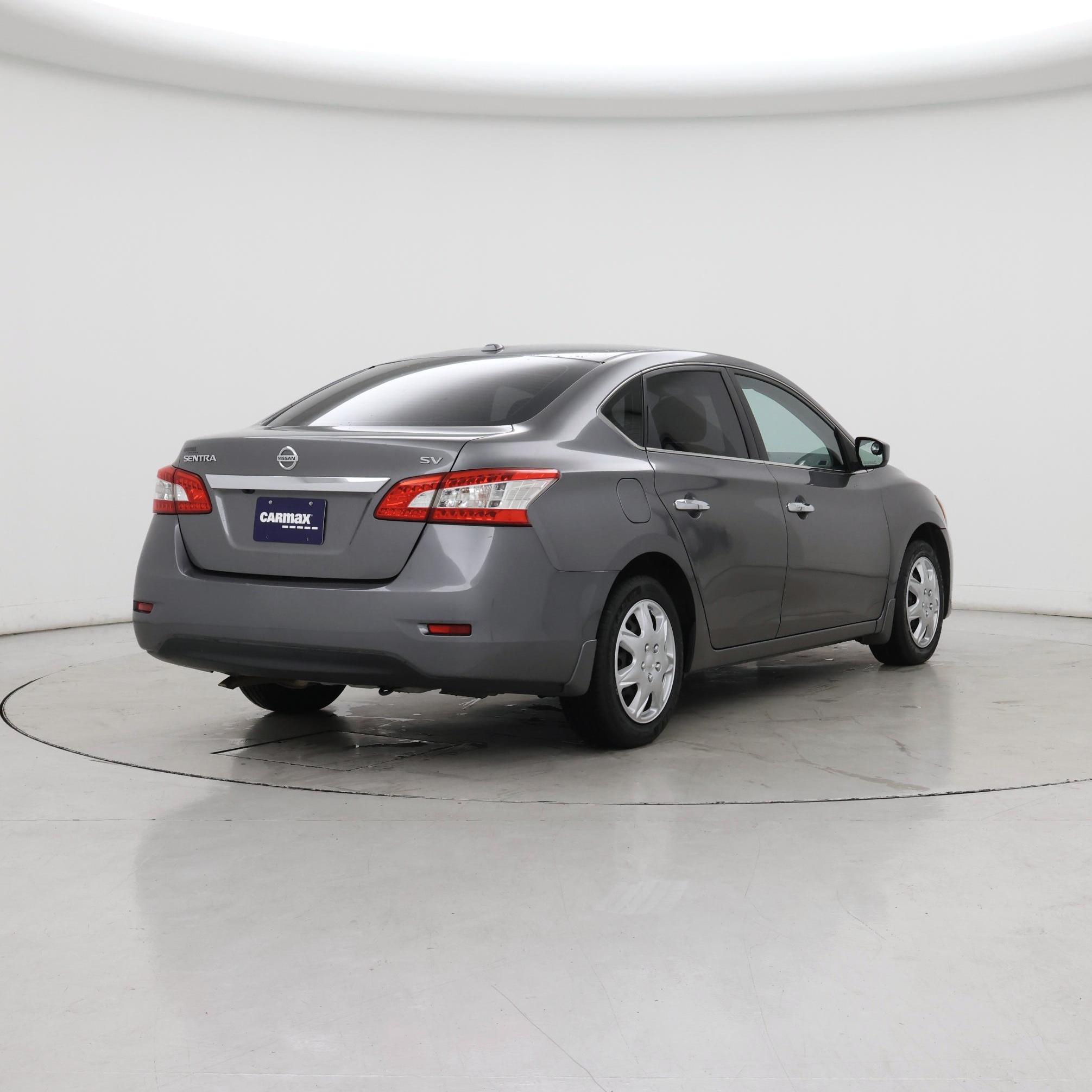 Thumbnail: 2015 Nissan Sentra - 8