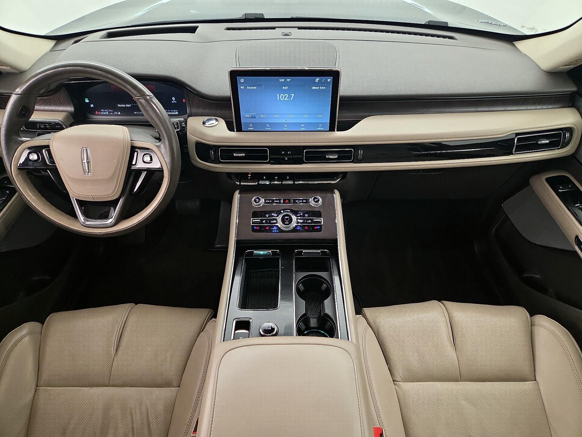 Thumbnail: 2022 Lincoln Aviator - 9