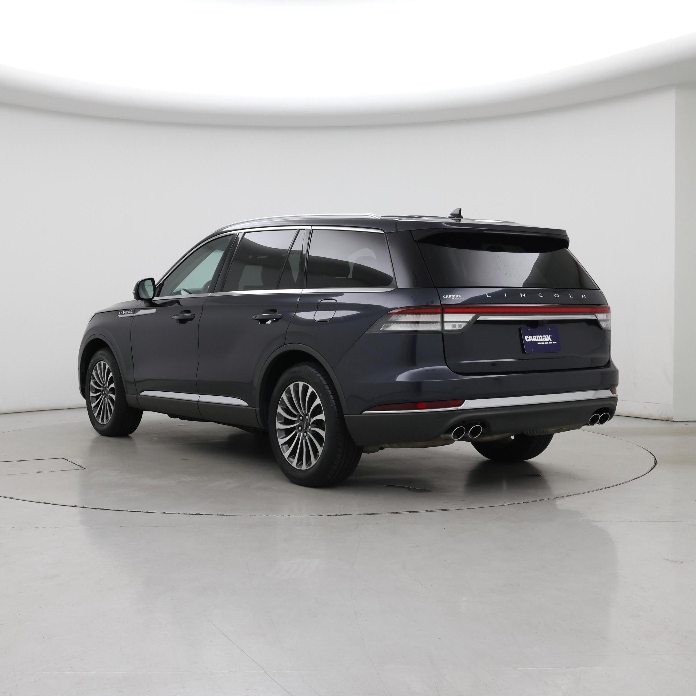 Thumbnail: 2022 Lincoln Aviator - 2