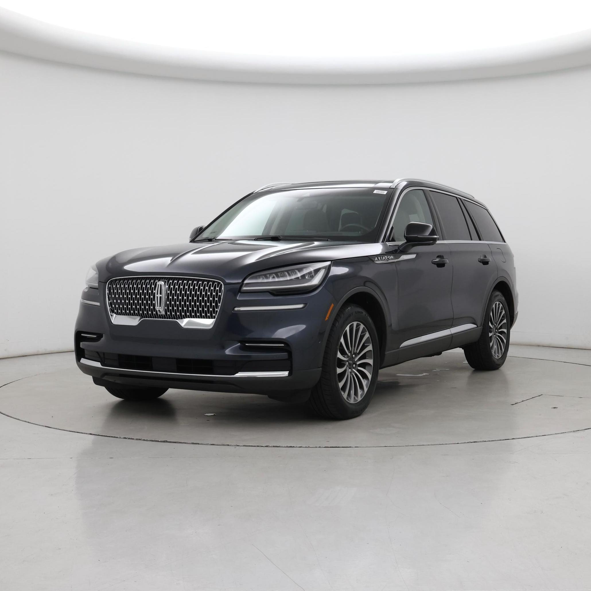 Thumbnail: 2022 Lincoln Aviator - 4