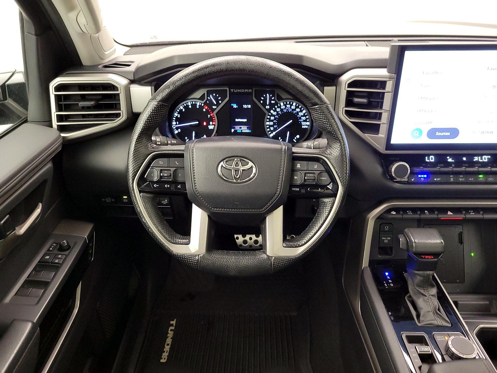 Thumbnail: 2022 Toyota Tundra - 10