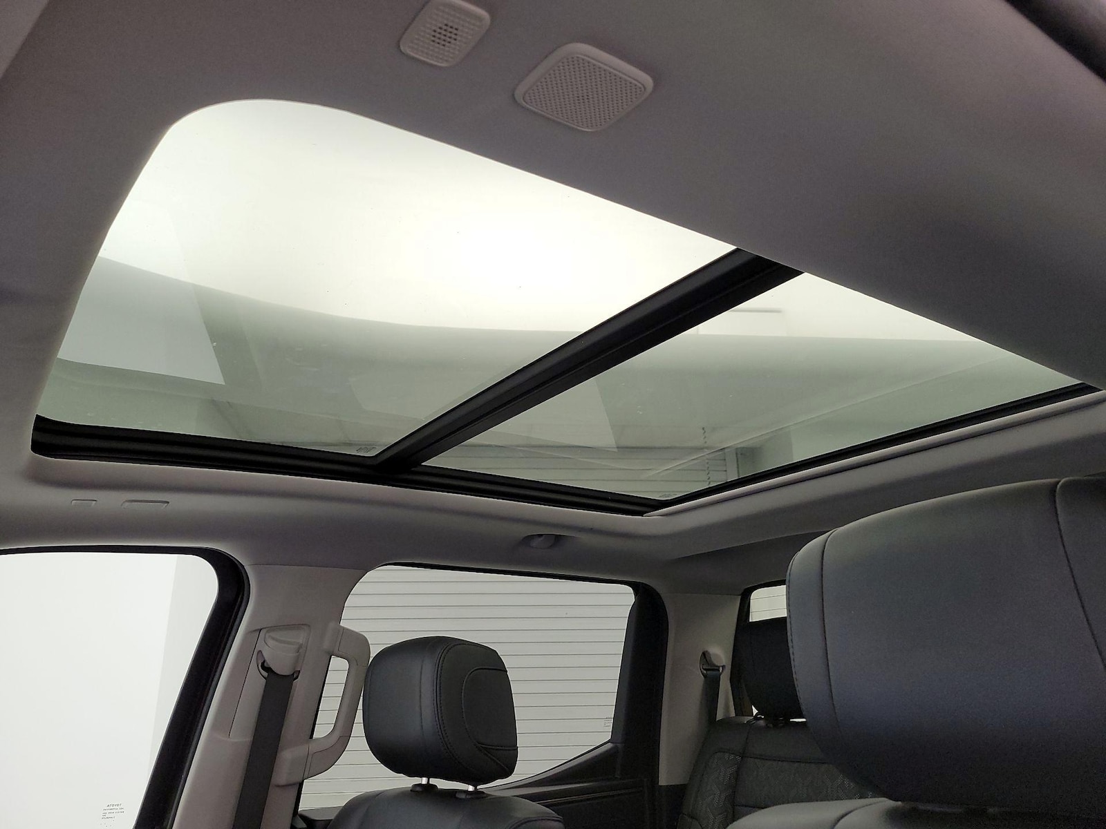 2022 Toyota Tundra Limited - Photo 20