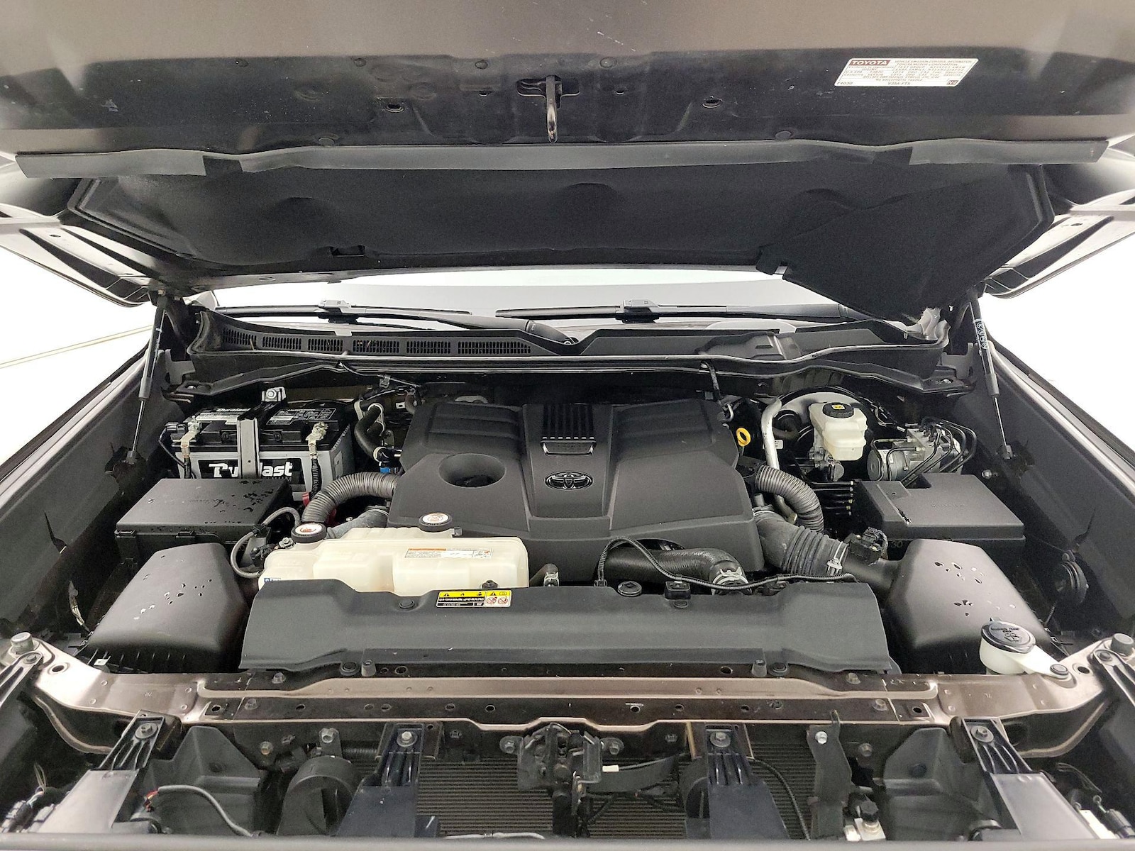 2022 Toyota Tundra Limited - Photo 23