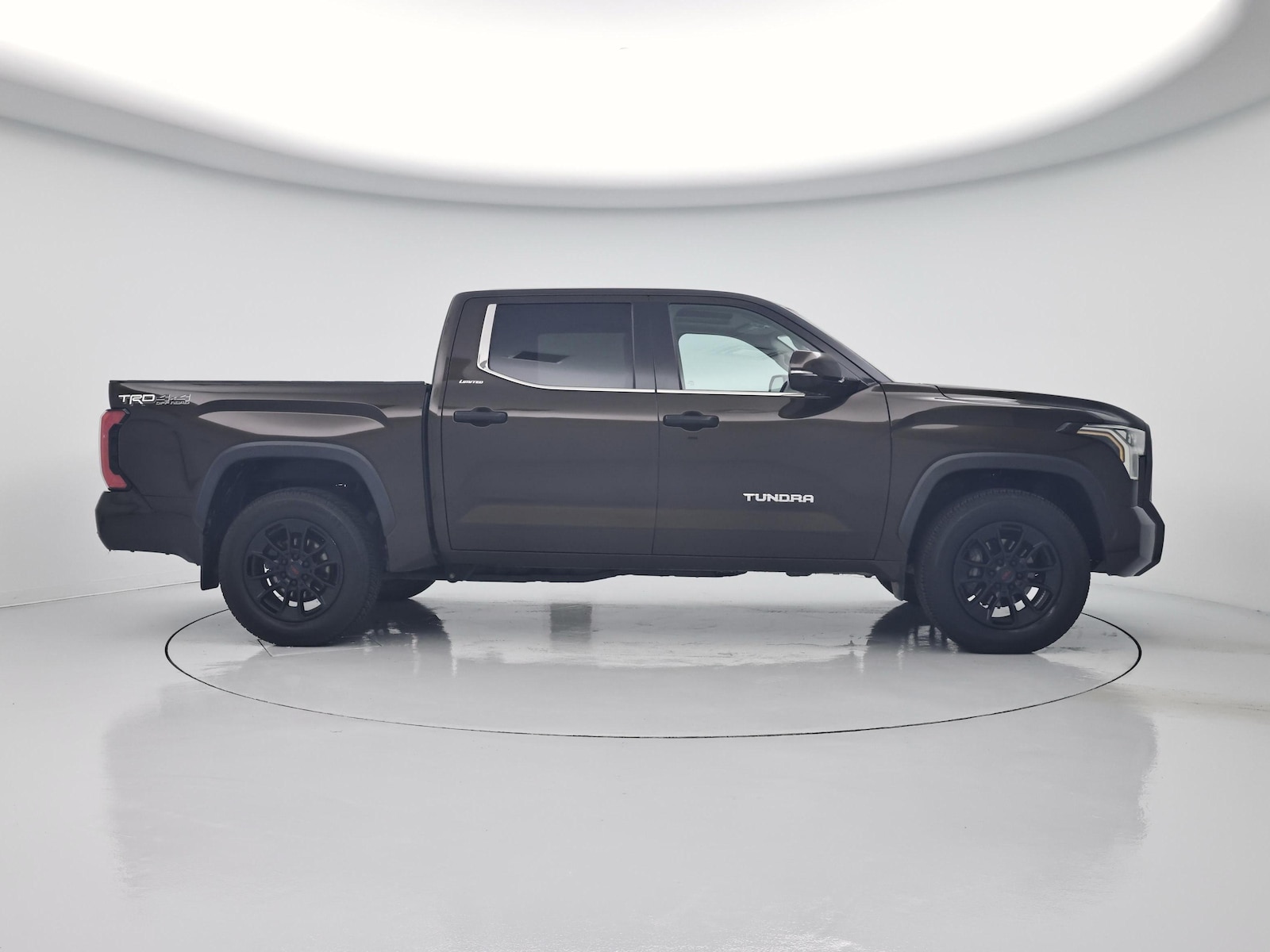 2022 Toyota Tundra Limited - Photo 8