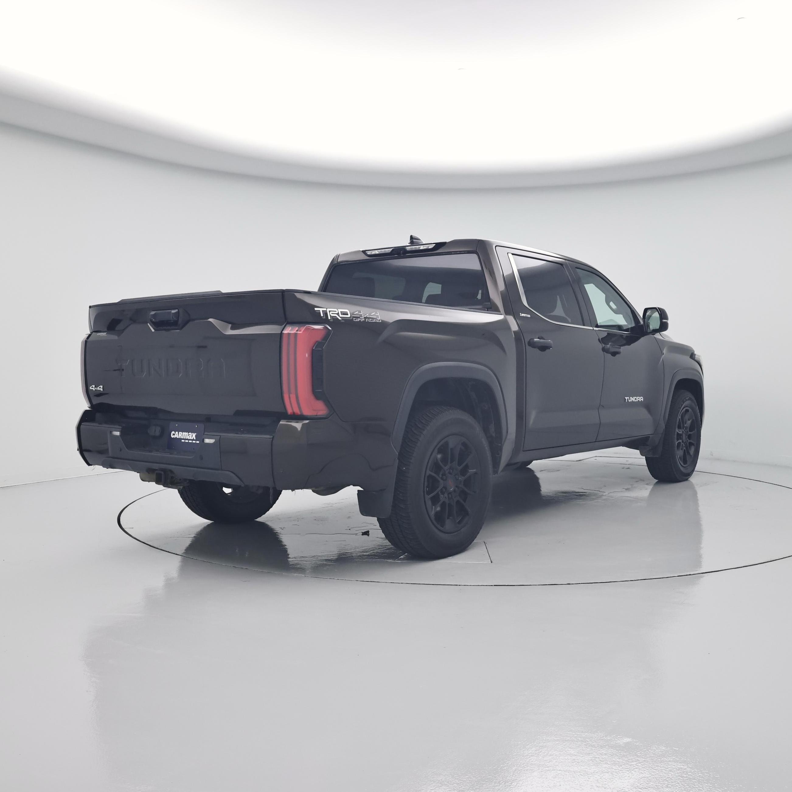 Thumbnail: 2022 Toyota Tundra - 8