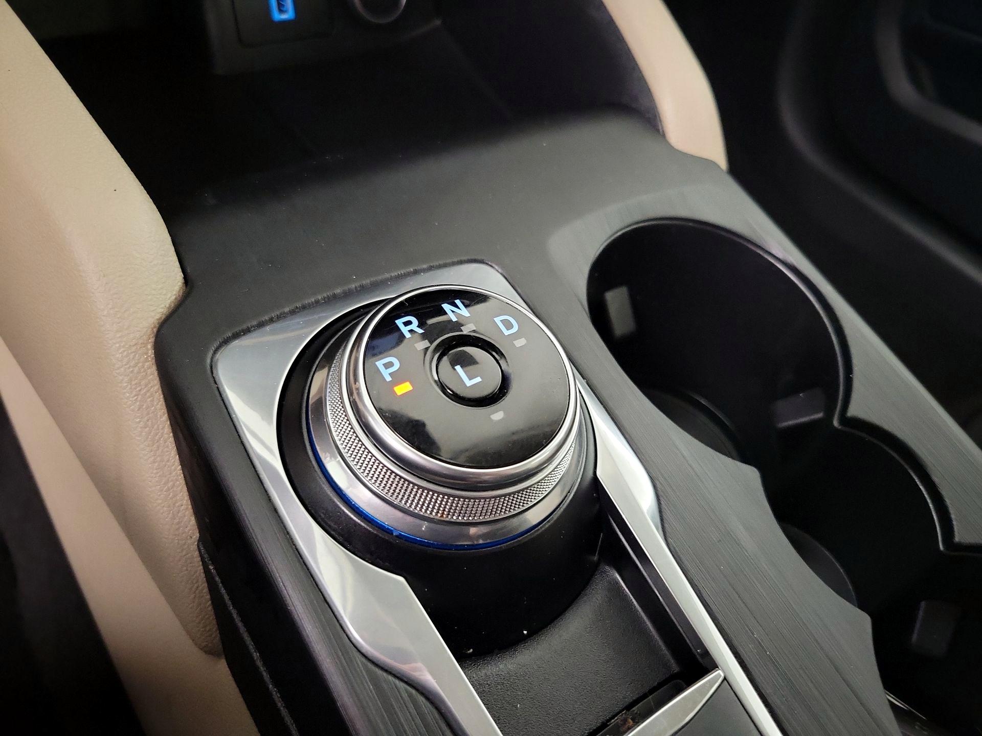 Thumbnail: 2020 Ford Escape - 15