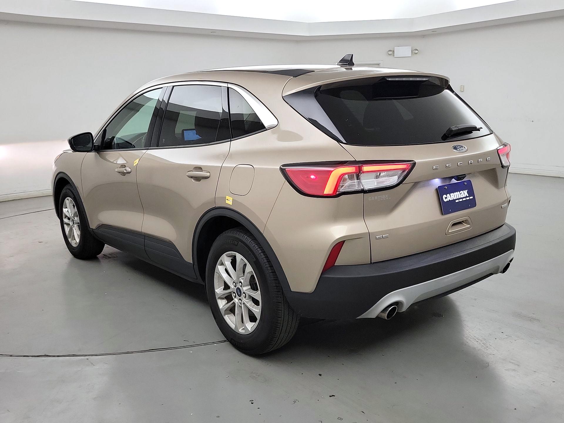 Thumbnail: 2020 Ford Escape - 7