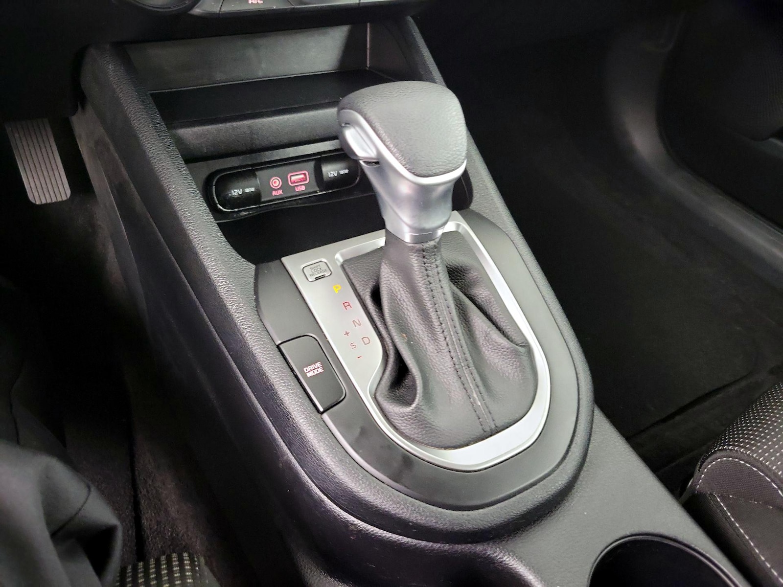 2020 Kia FORTE LXS - Photo 16