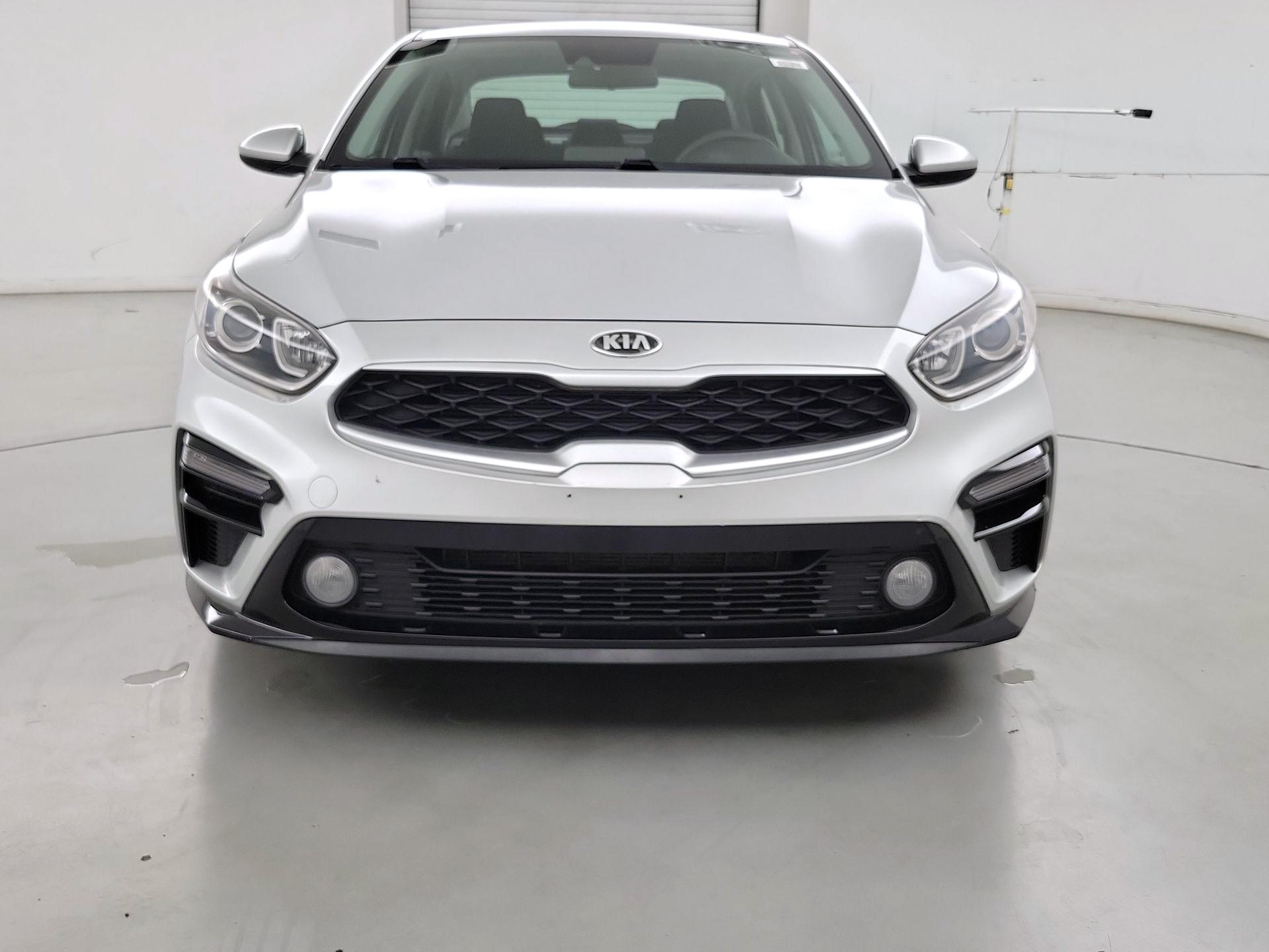 Thumbnail: 2020 Kia Forte - 2