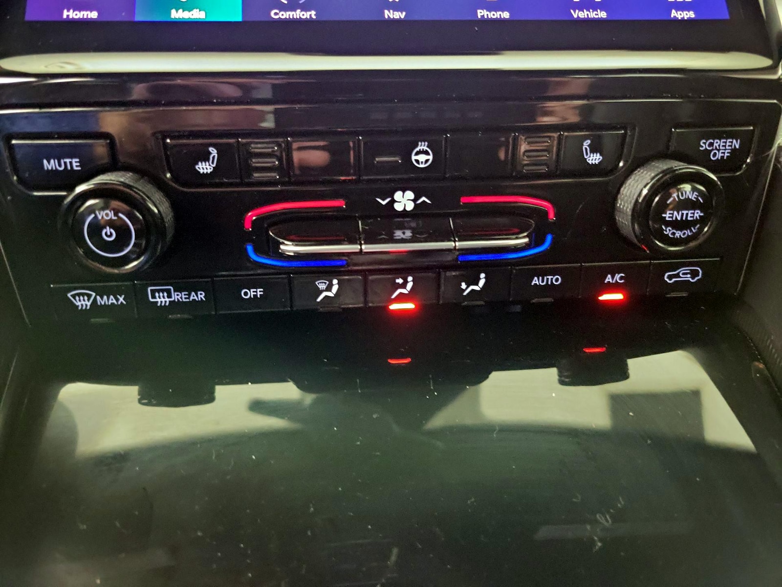 2025 Jeep Grand Cherokee Limited - Photo 17