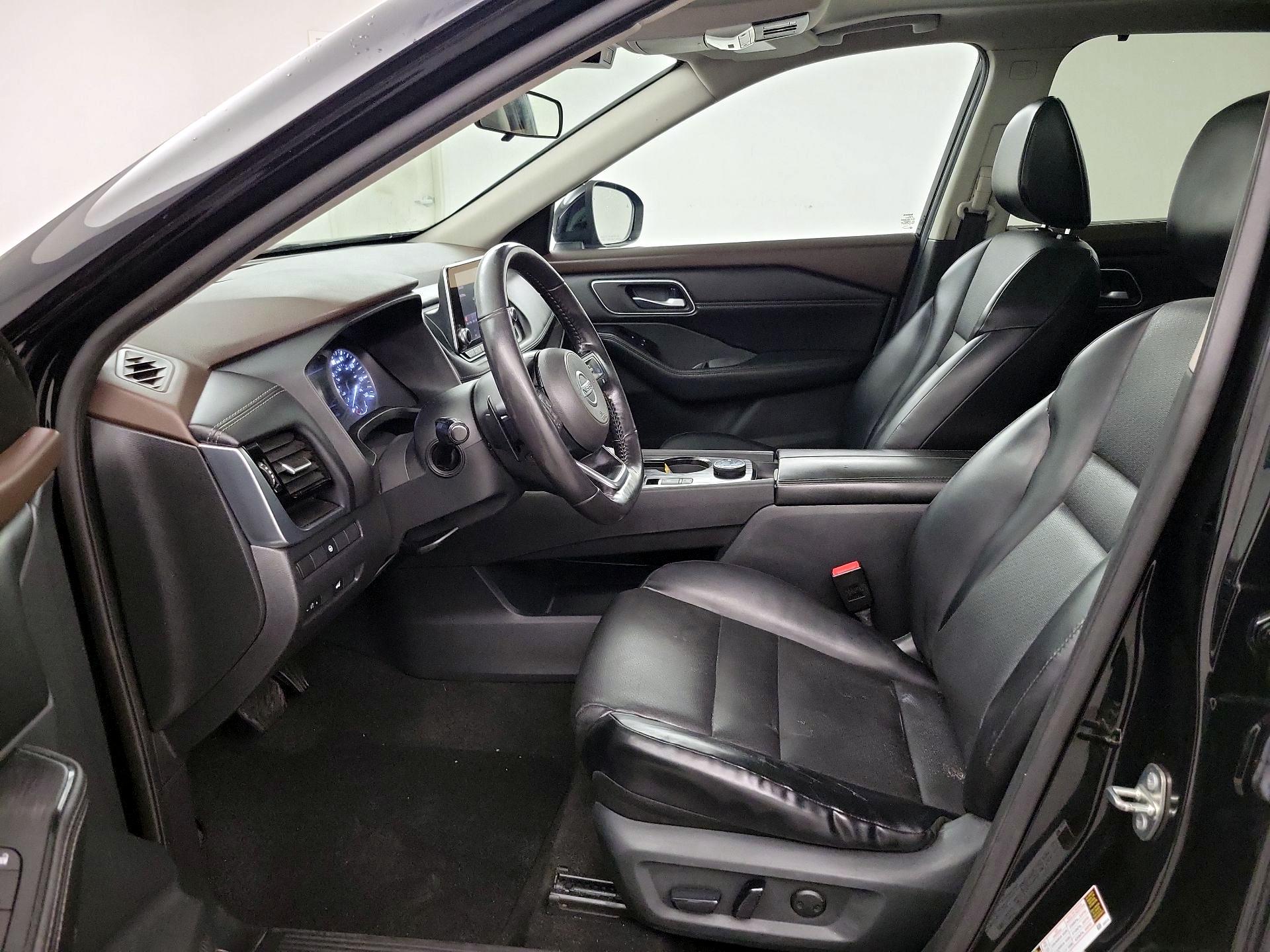 Thumbnail: 2021 Nissan Rogue - 9