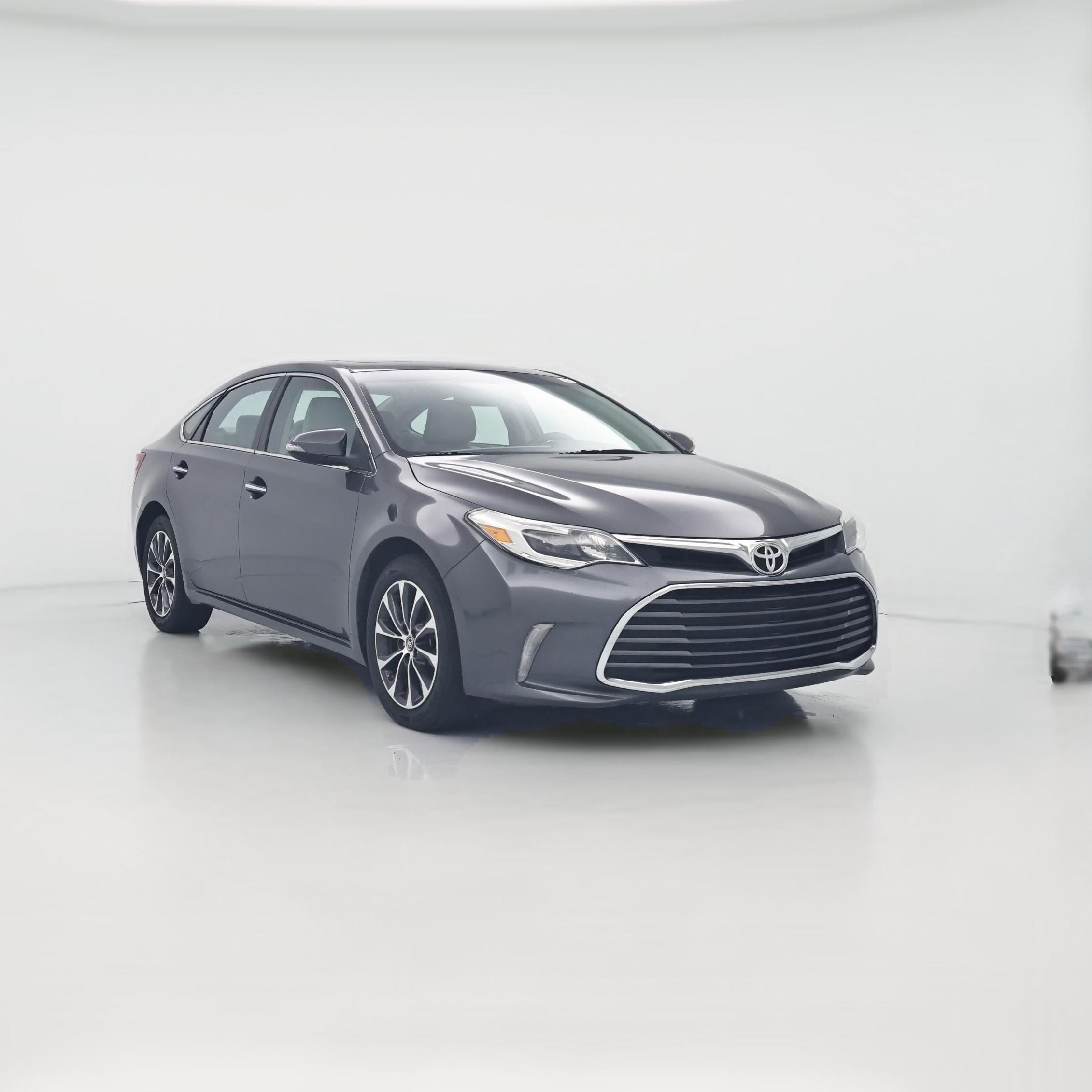 Thumbnail: 2016 Toyota Avalon - 1
