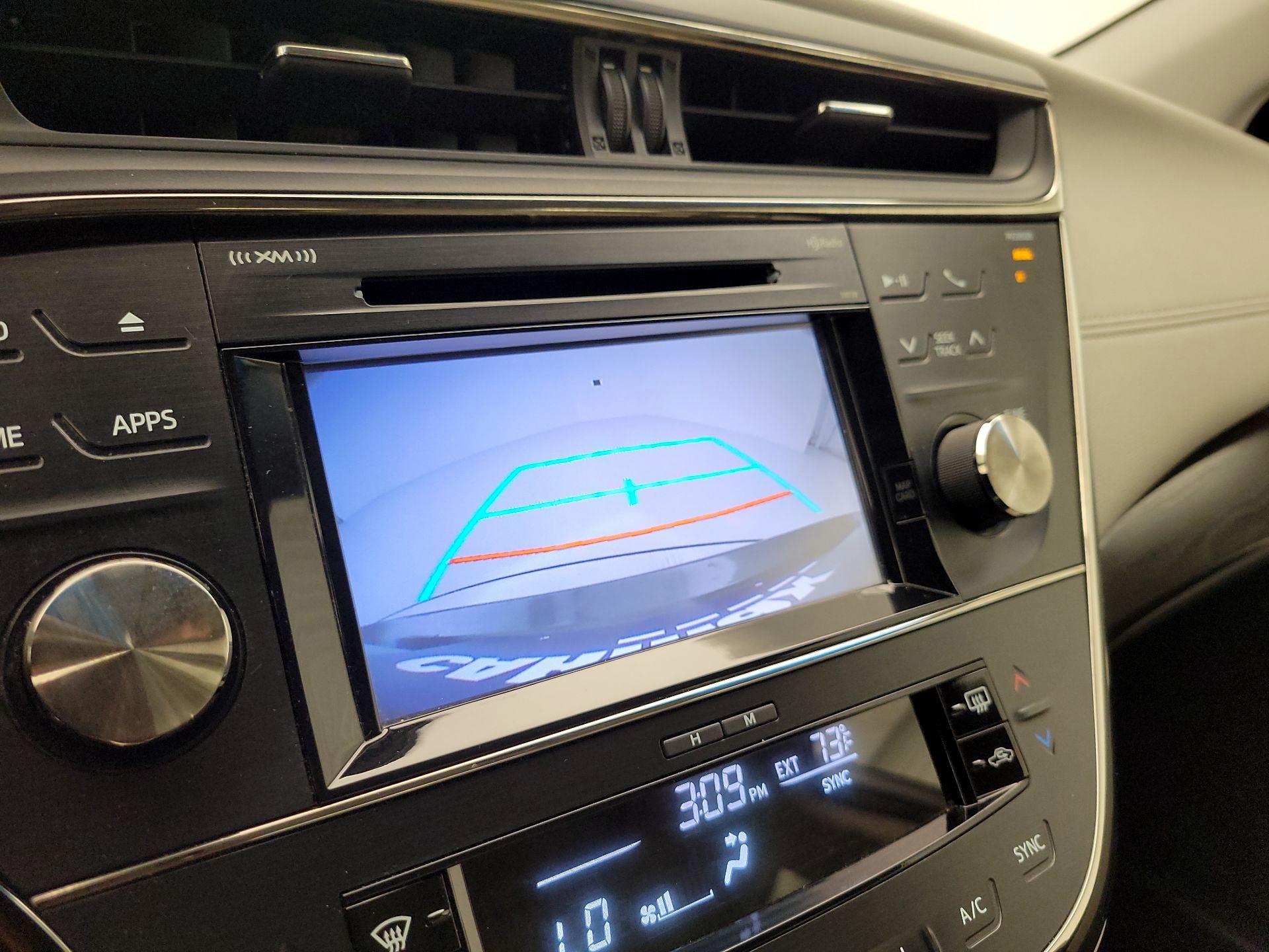 Thumbnail: 2016 Toyota Avalon - 15