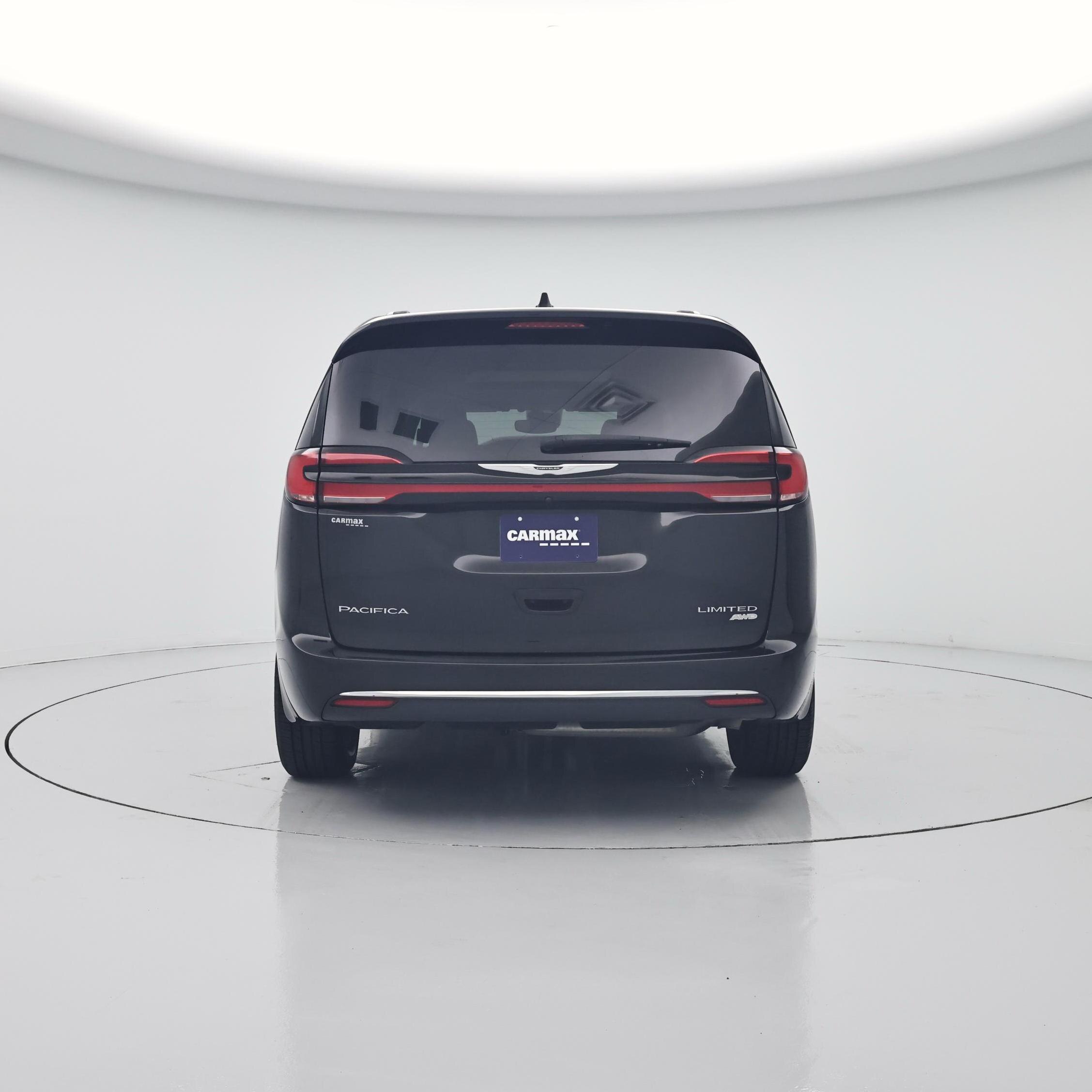 Thumbnail: 2023 Chrysler Pacifica - 6