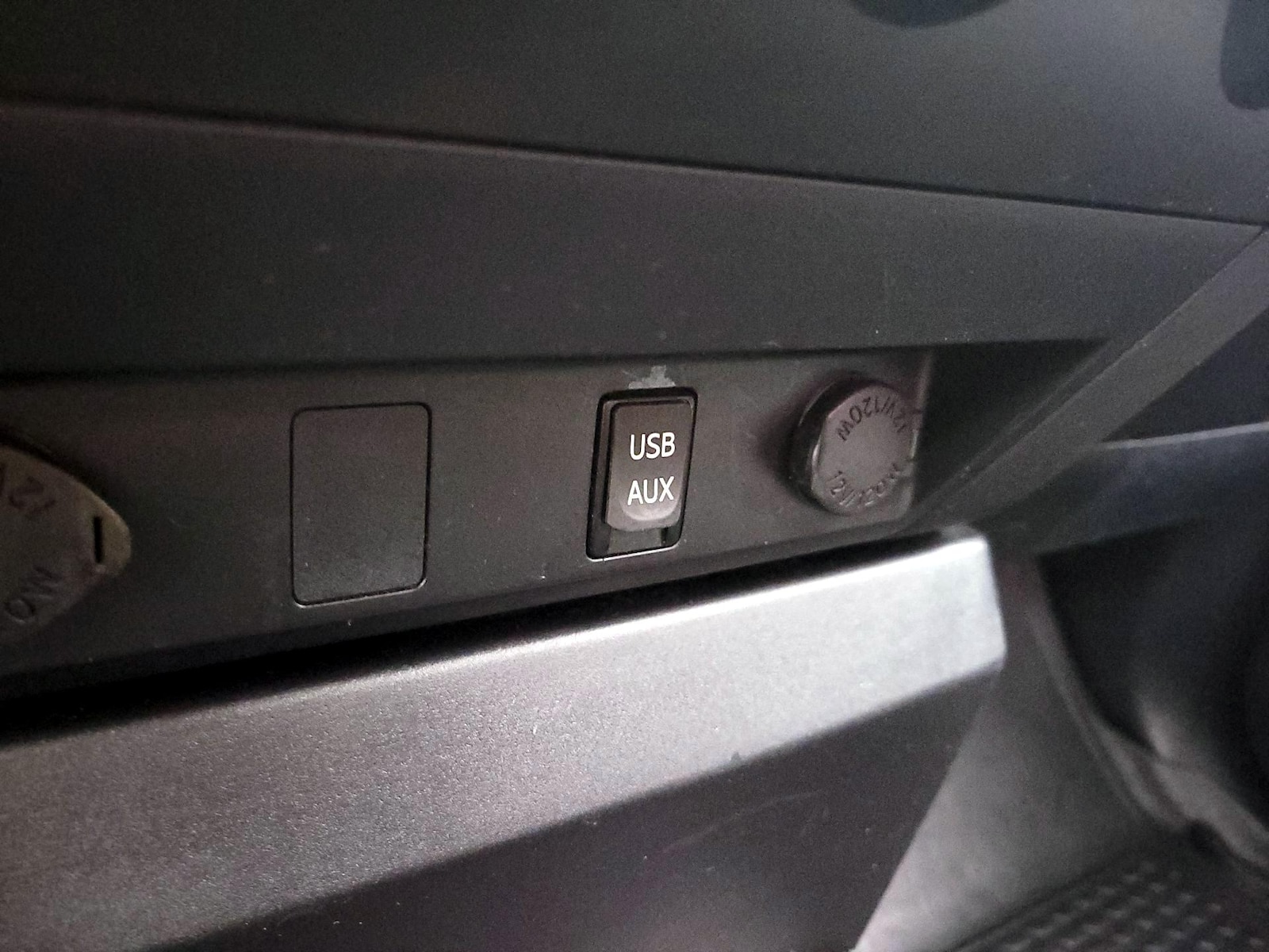 2015 Toyota Tundra SR - Photo 19