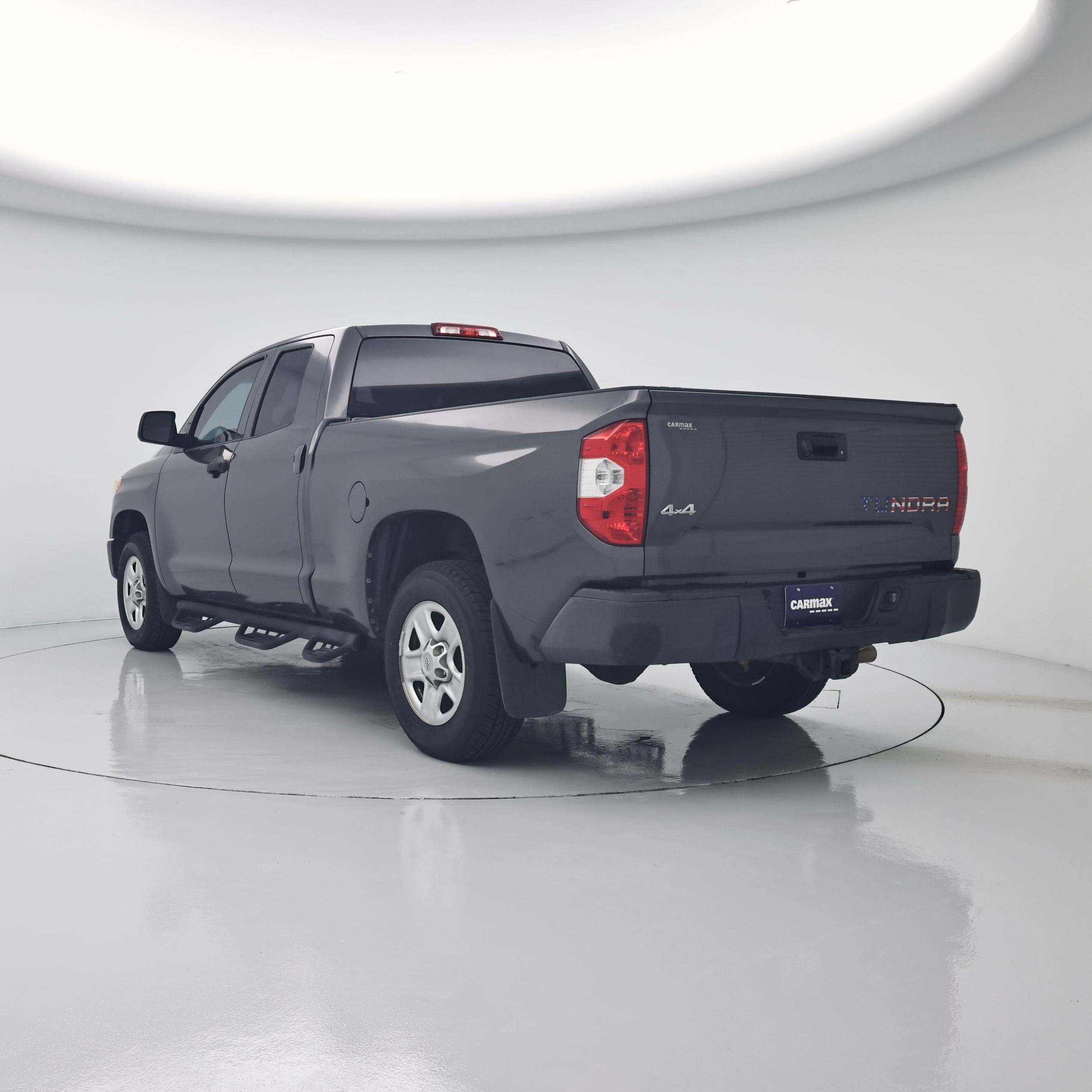 Thumbnail: 2015 Toyota Tundra - 2