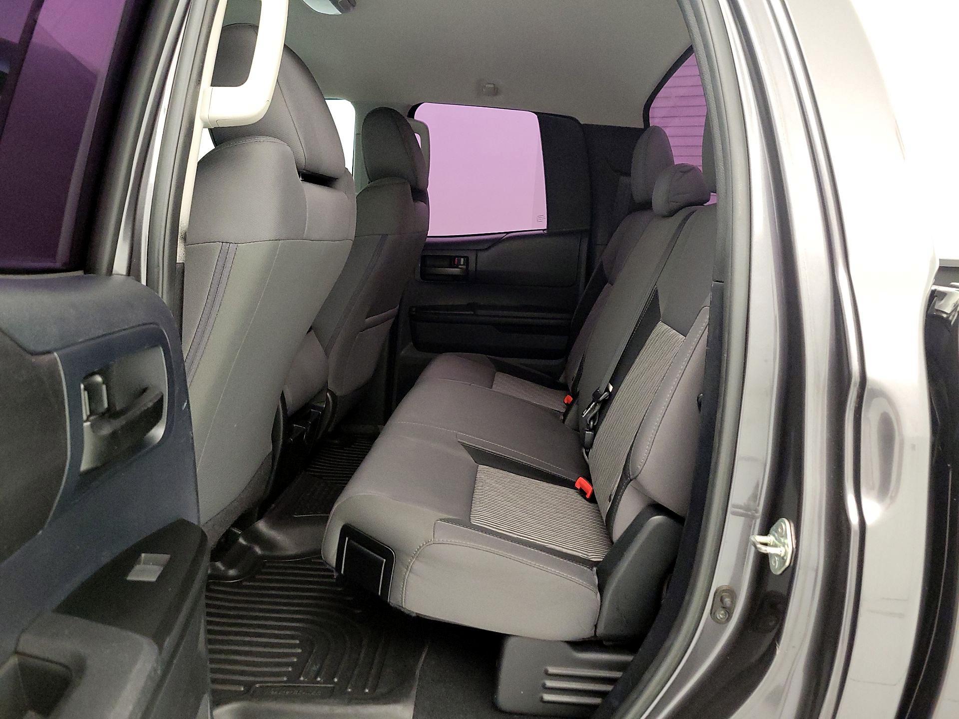 Thumbnail: 2015 Toyota Tundra - 19