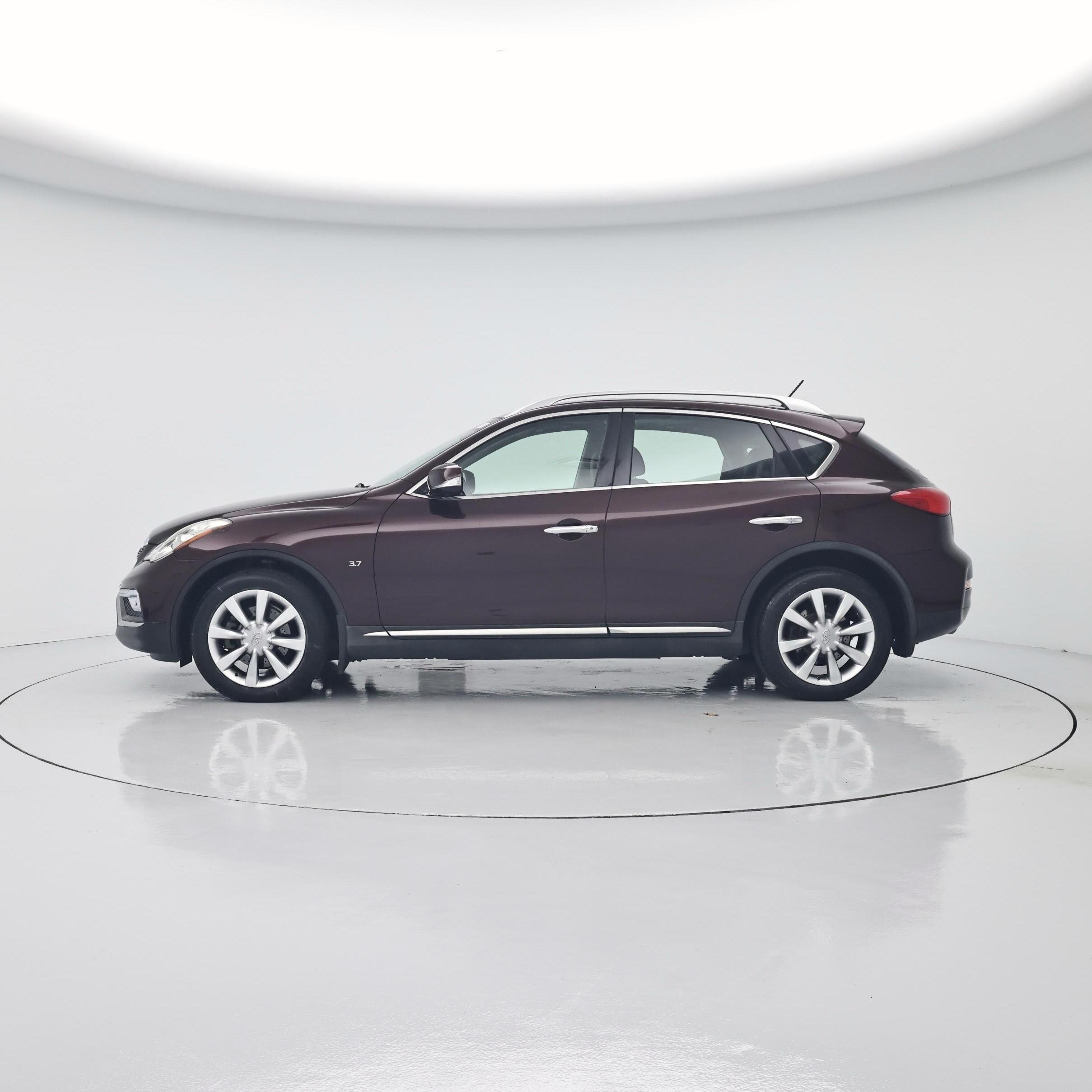Thumbnail: 2016 INFINITI QX50 - 3