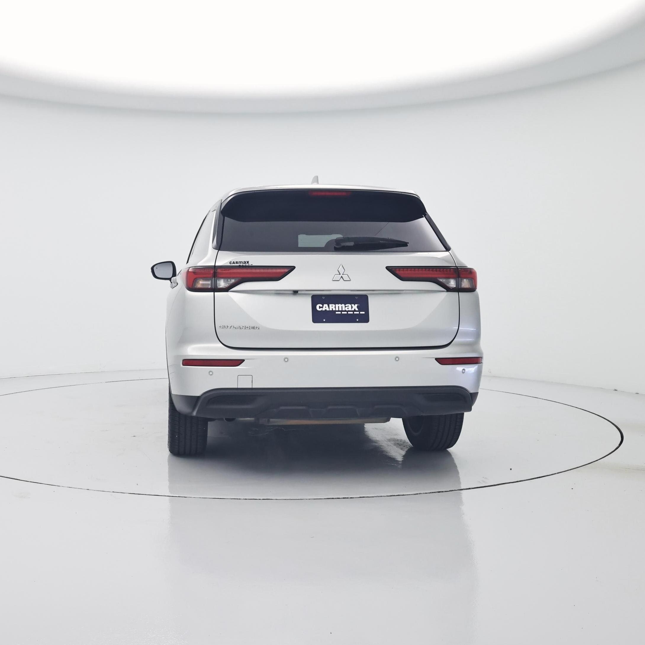 Thumbnail: 2022 Mitsubishi Outlander - 6