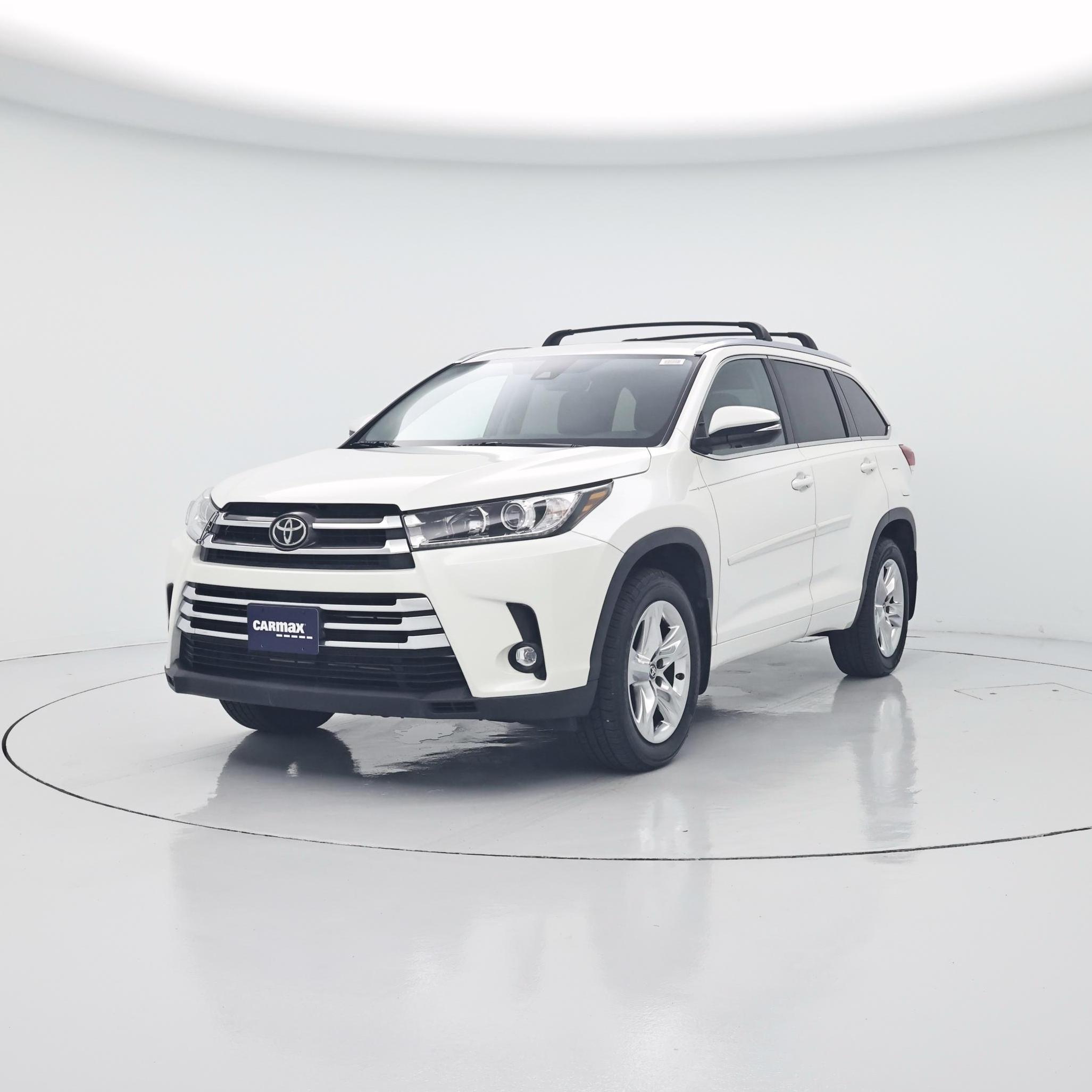 Thumbnail: 2019 Toyota Highlander - 4